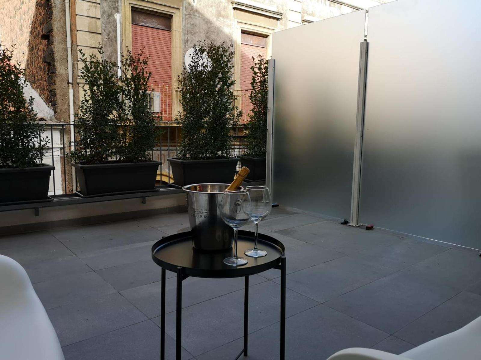 Double Room with Terrace - Photo 2