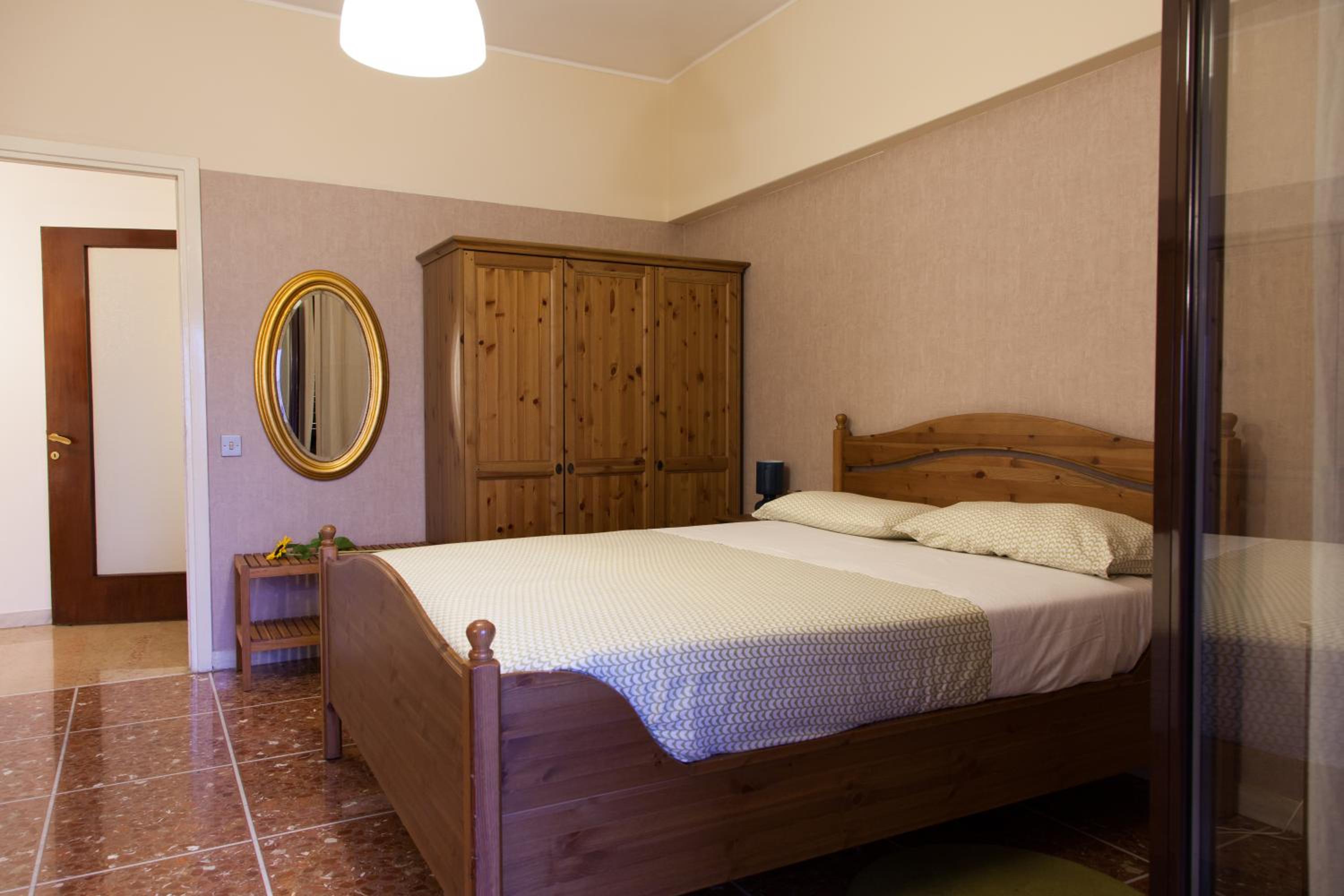 Room with Private External Bathroom