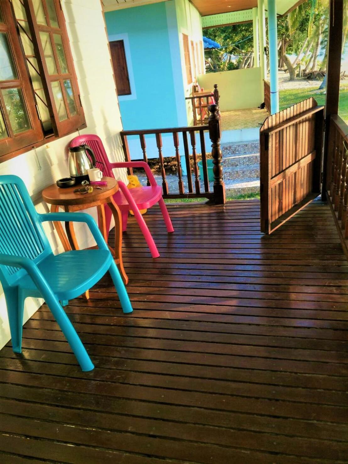 Bungalow With Fan photo 2