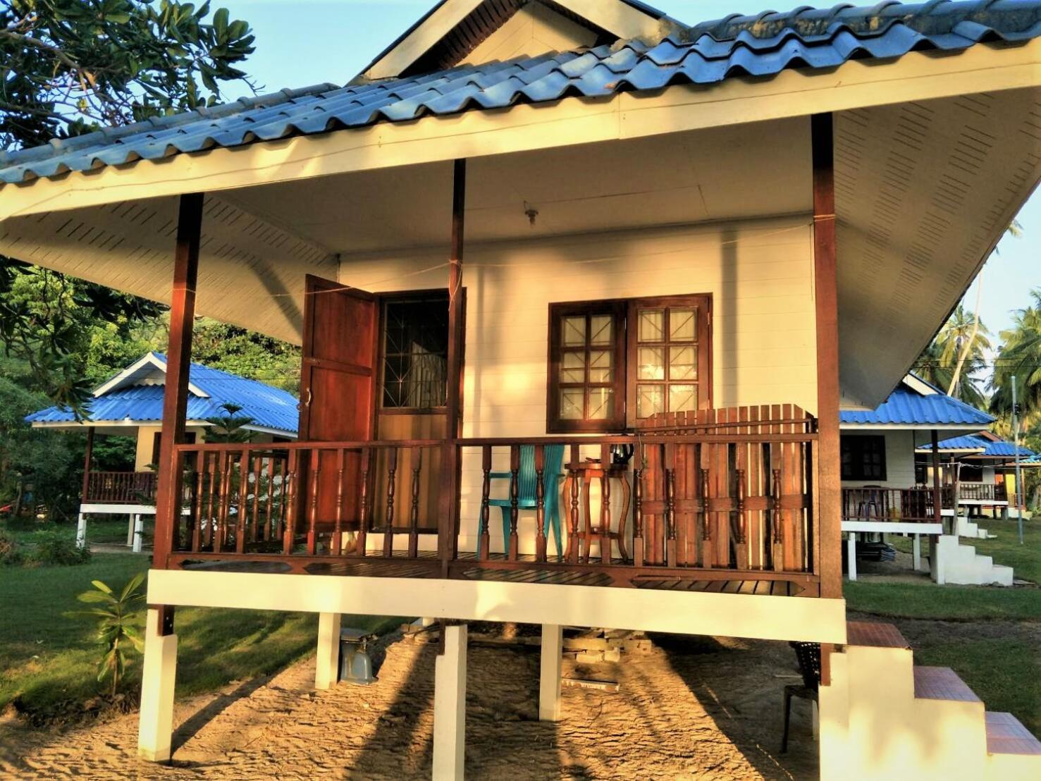 Bungalow with Fan photo 1