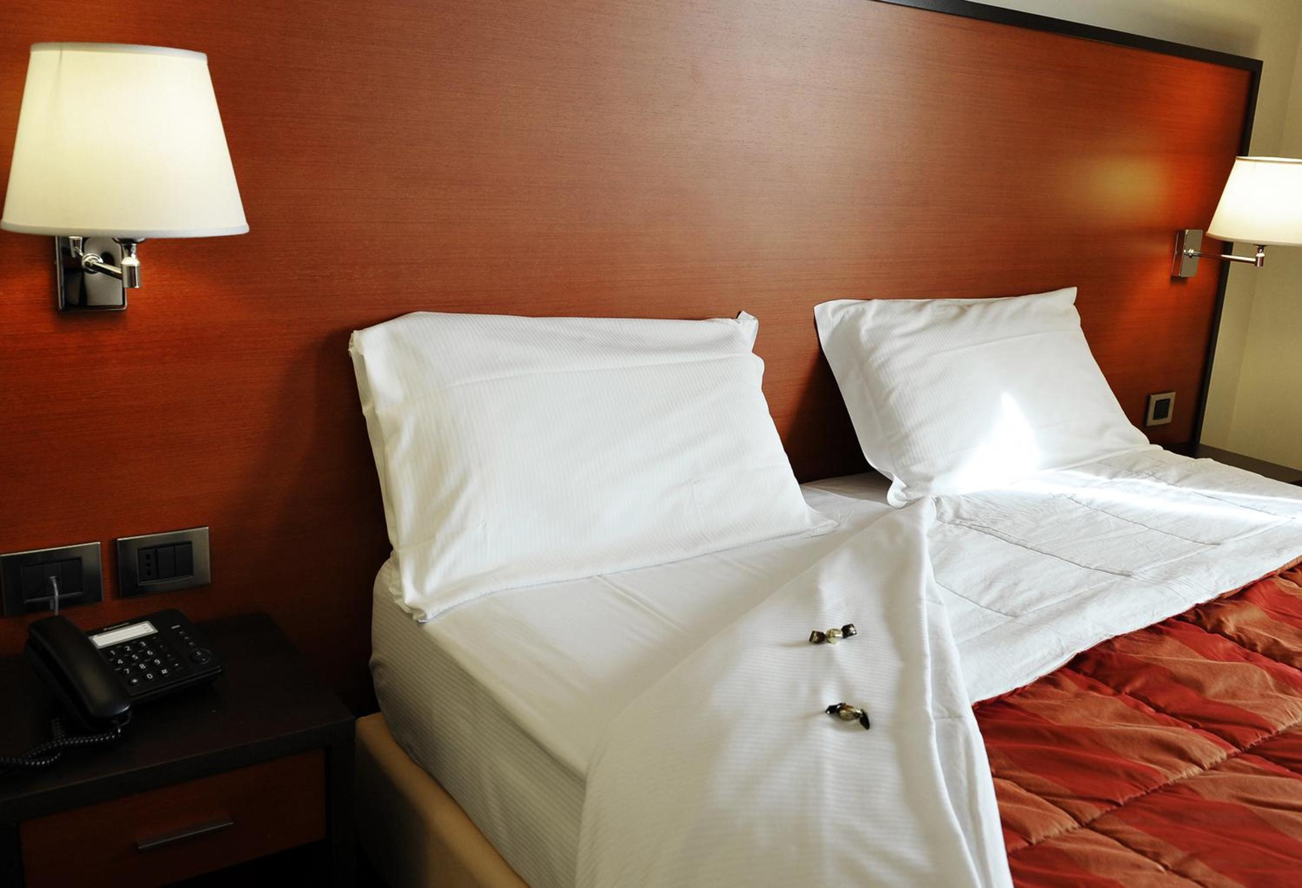 Standard Double Room - Photo 2