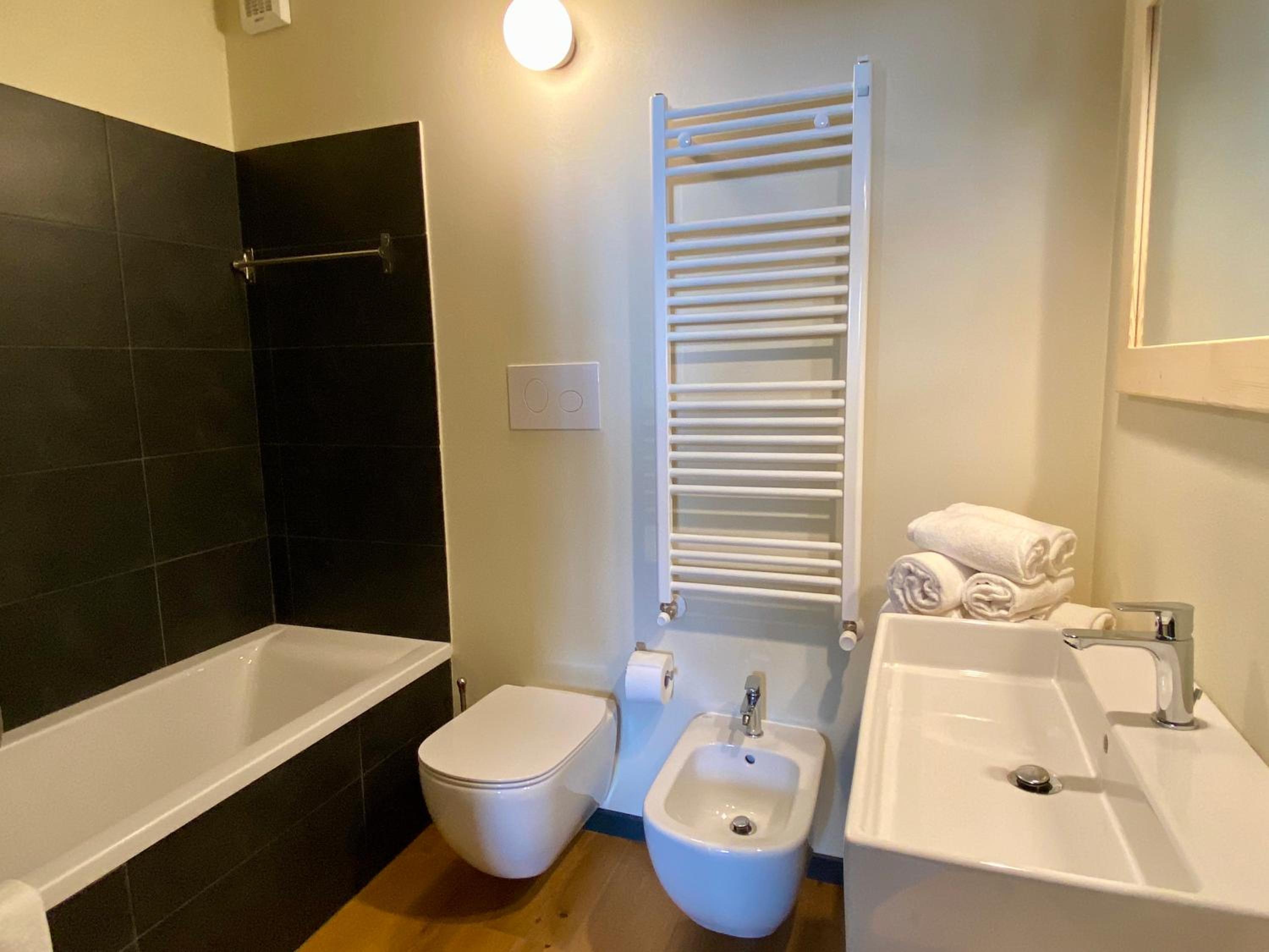 Two-Bedroom House photo 2
