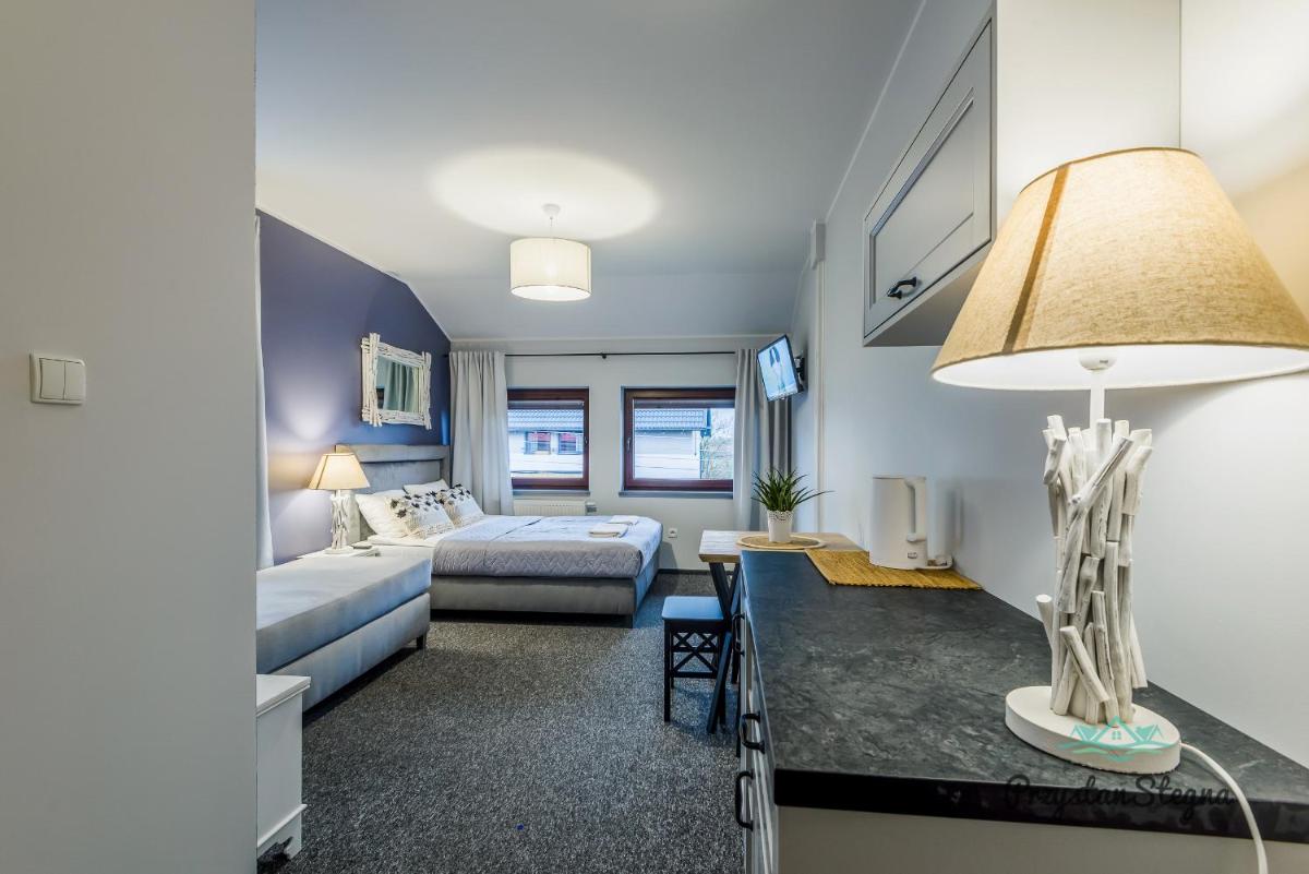 Triple Room with Private Bathroom and Air-Condition photo 3