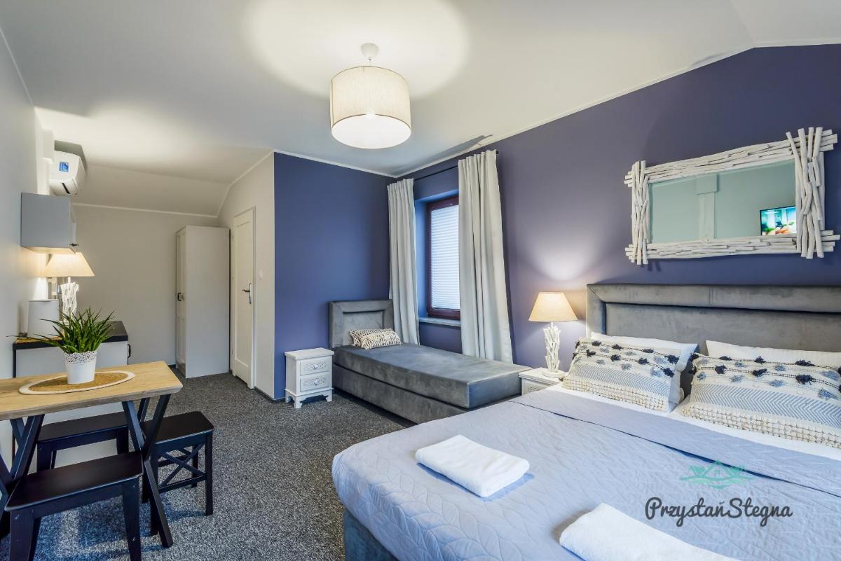 Triple Room with Private Bathroom and Air-Condition photo 1