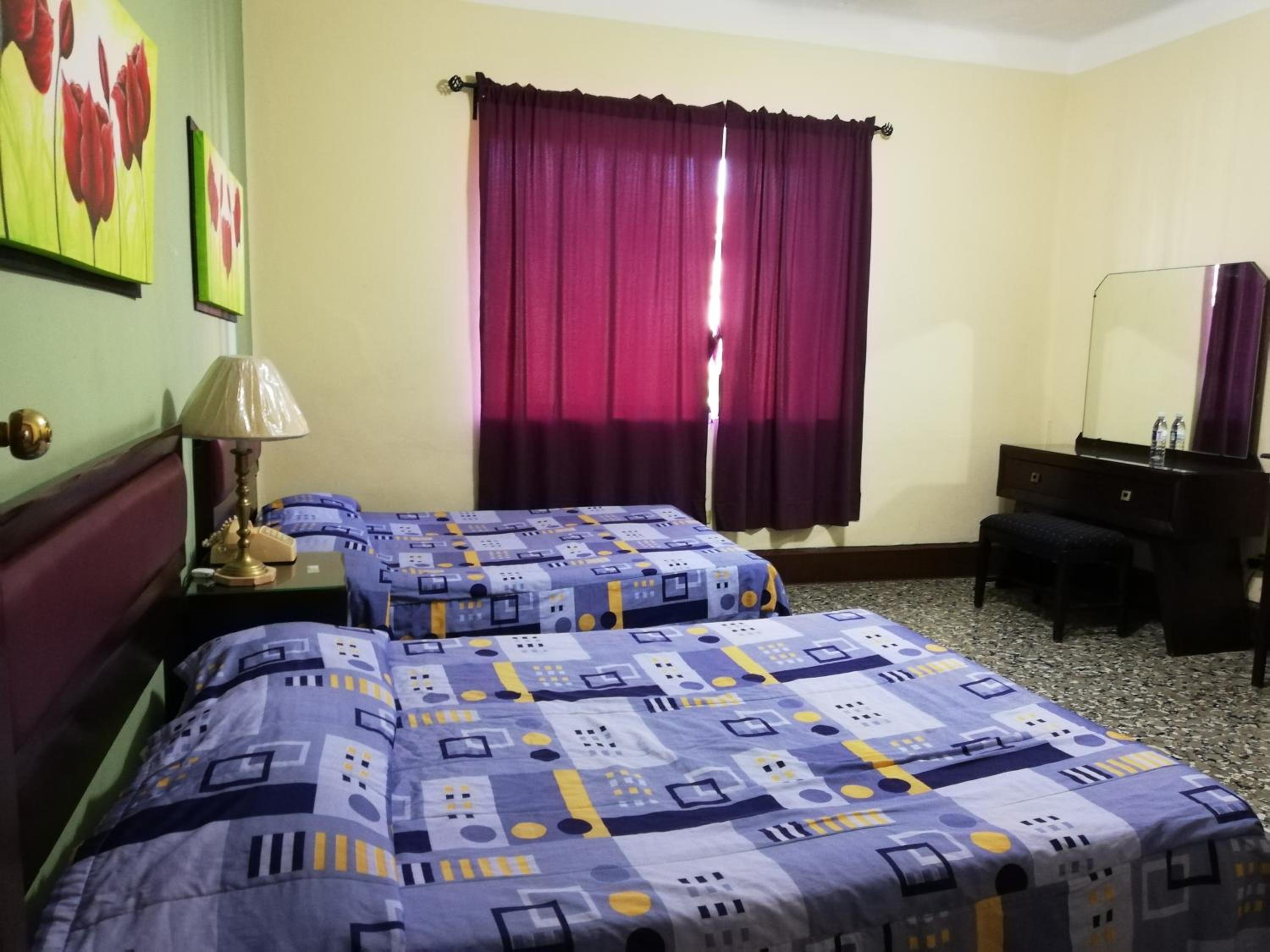 Standard Two Beds photo 2