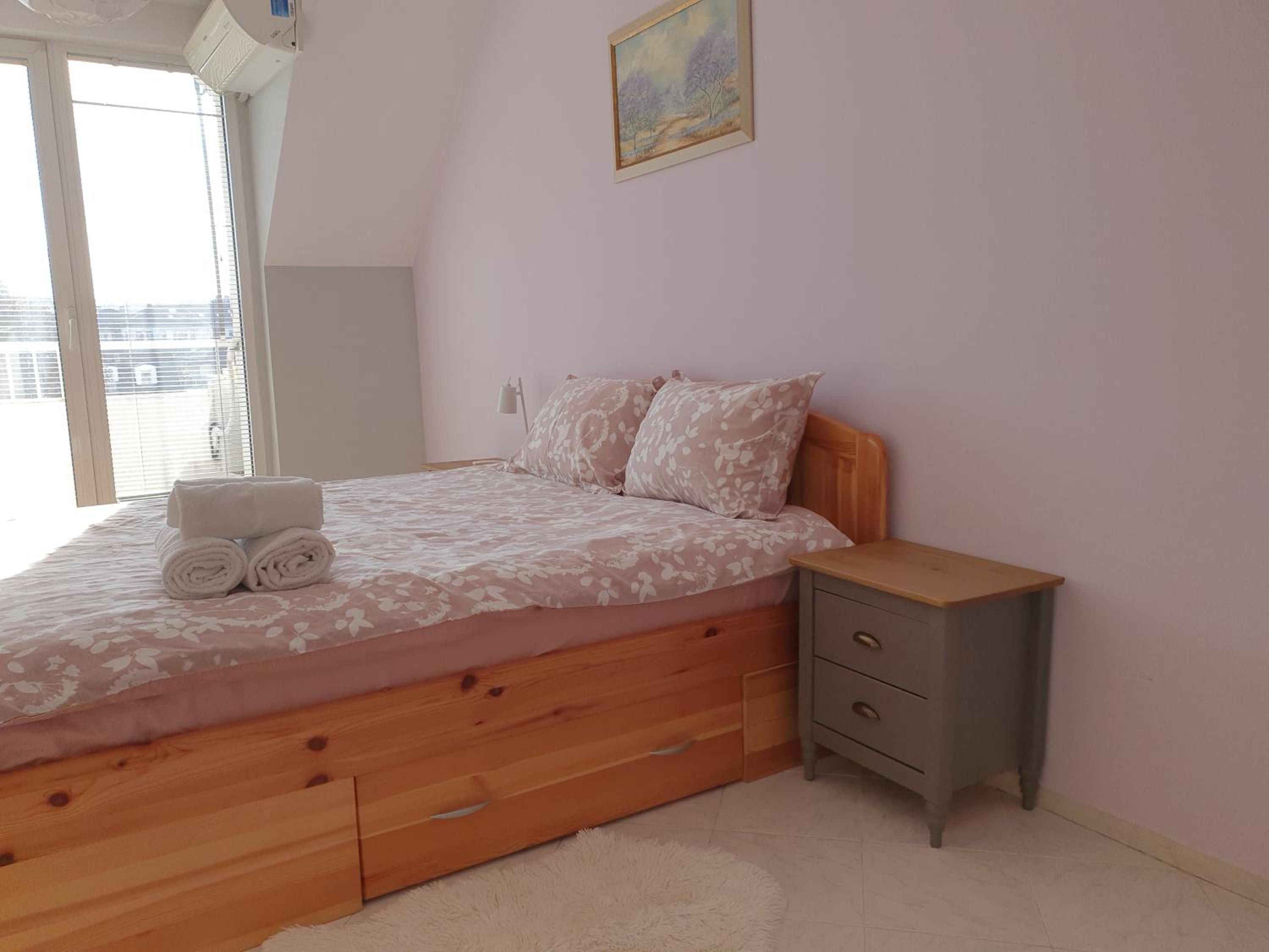 Two-Bedroom Apartment - Photo 7