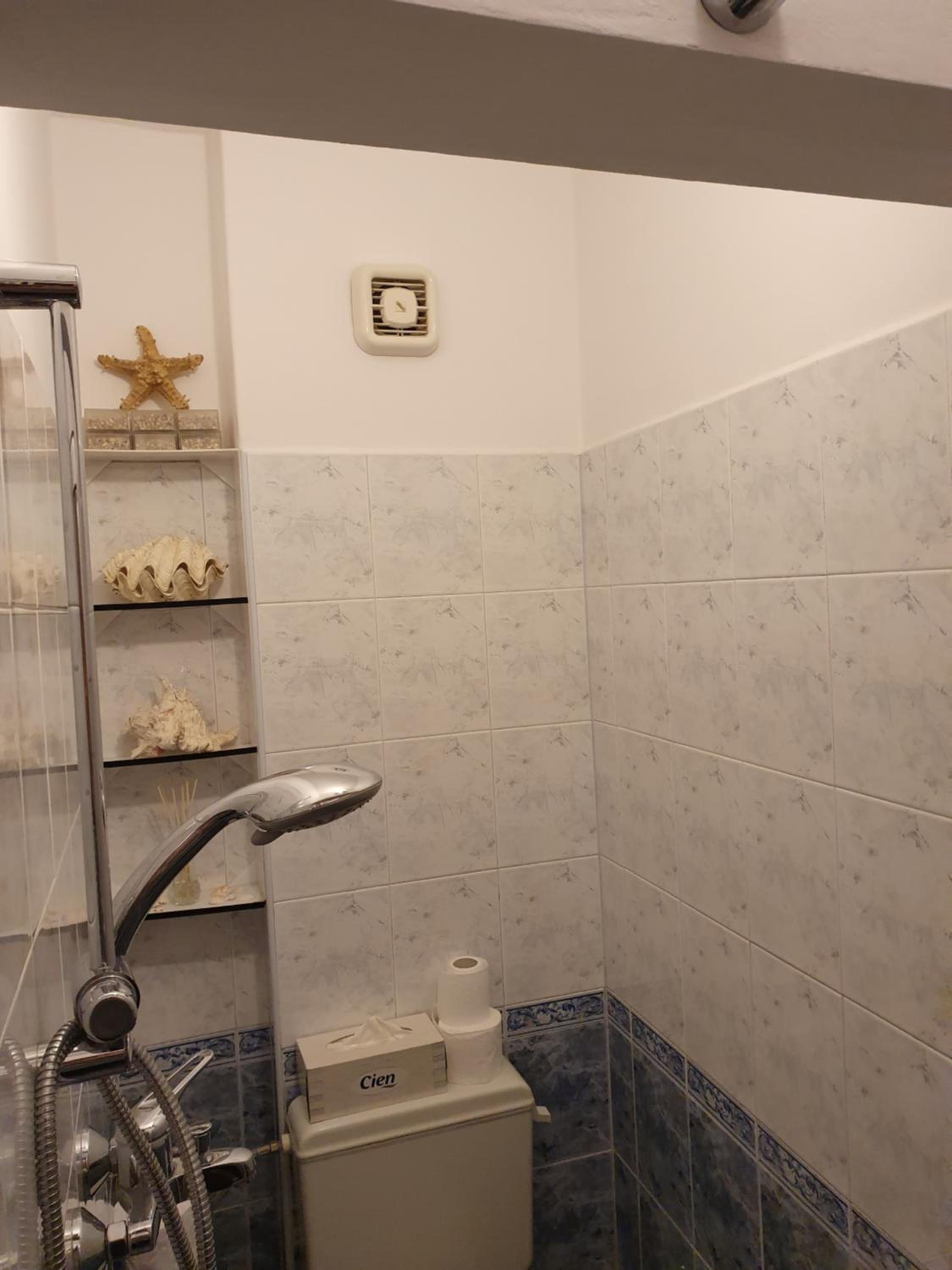 Two-Bedroom Apartment - Photo 20