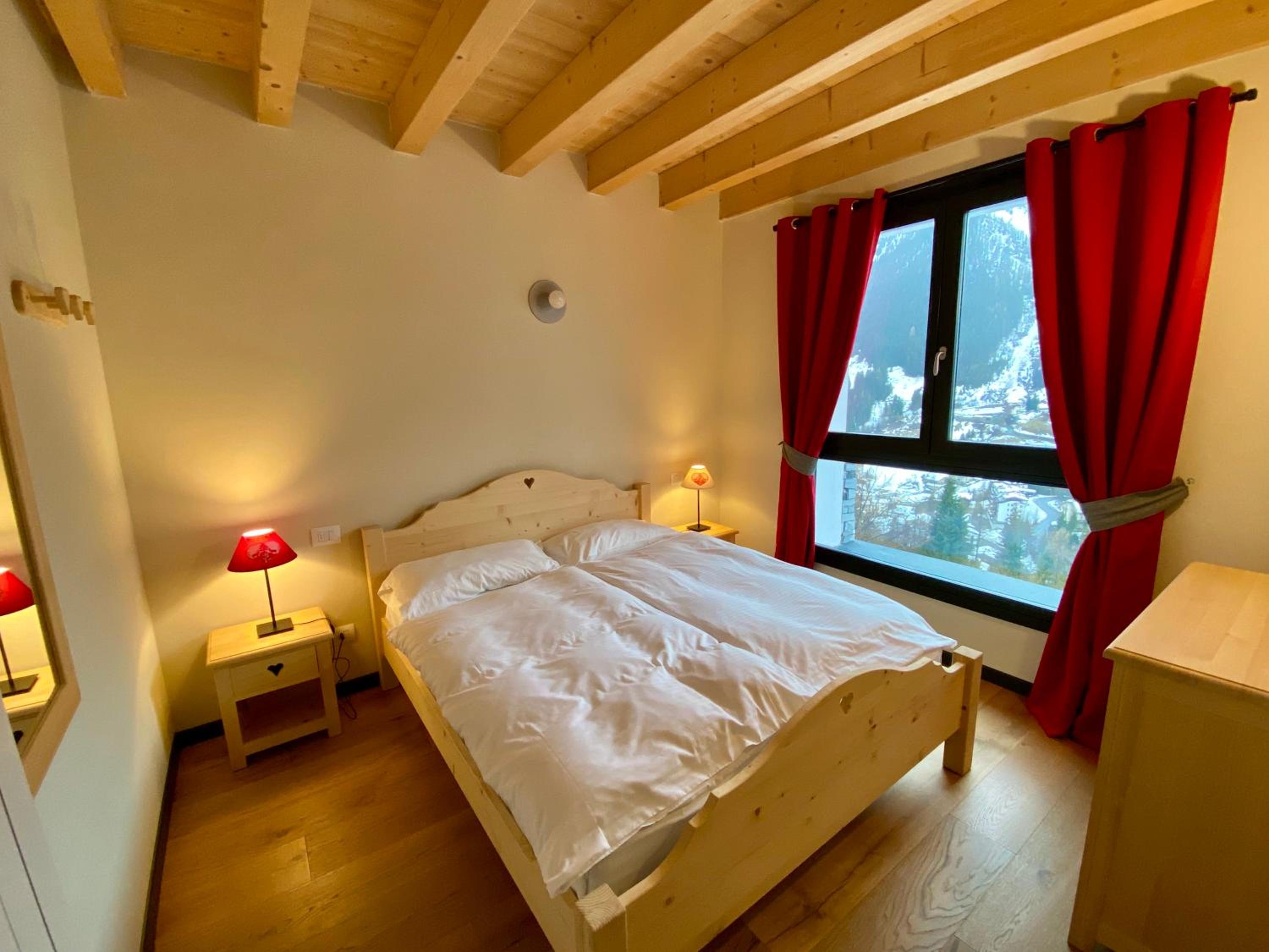 One-Bedroom House photo 1