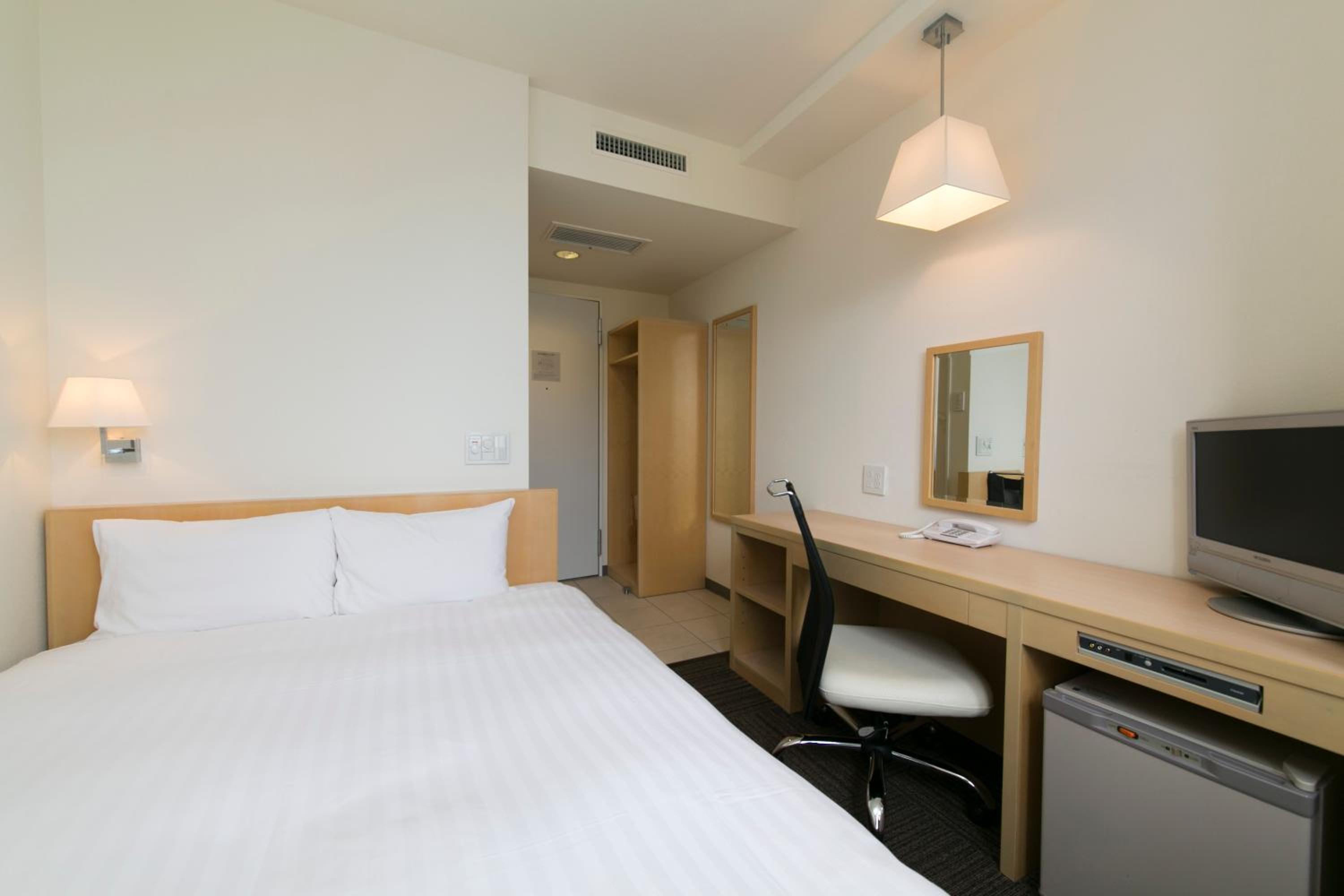 Double Room - Non-Smoking  - Photo 1