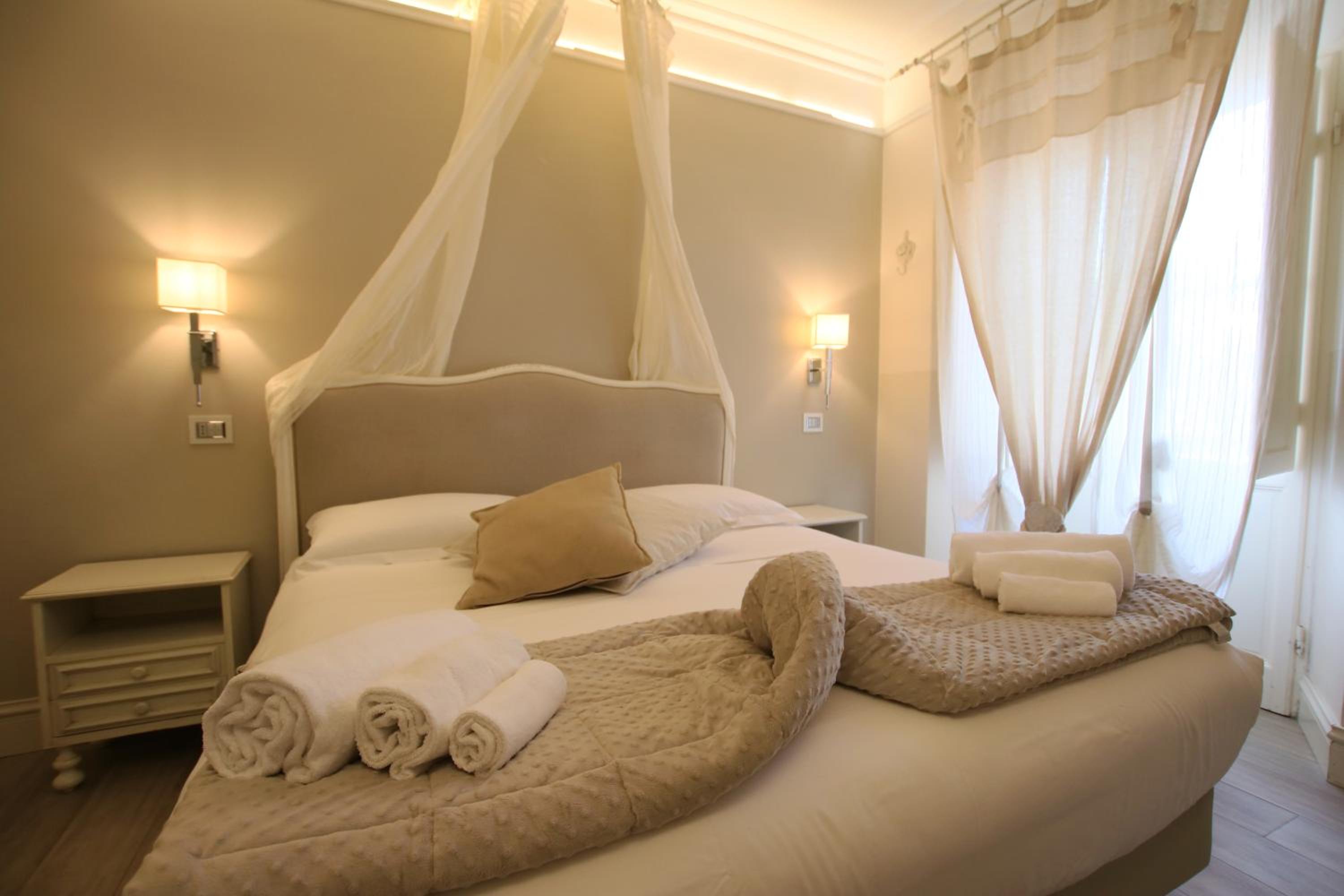 Double Room with Side Sea View