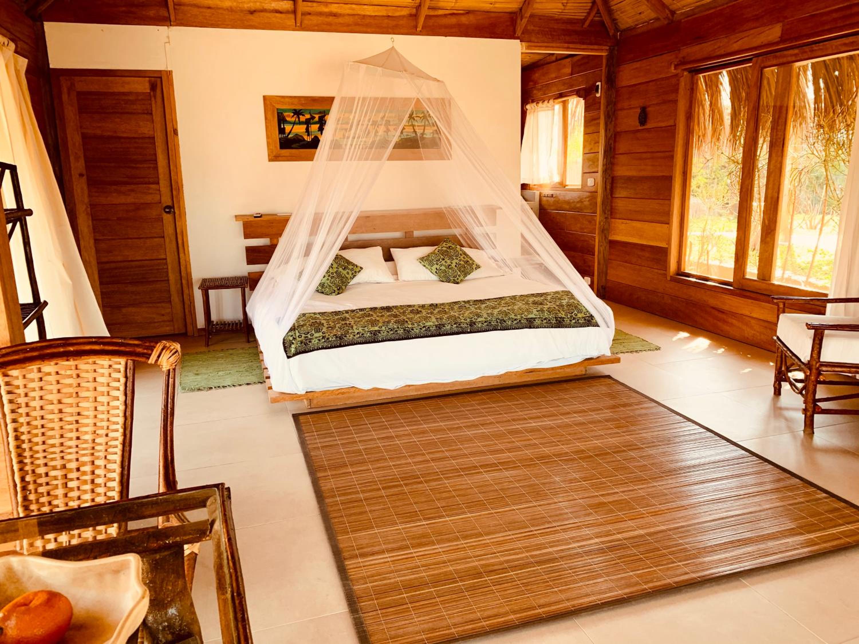 Bungalow with Sea View