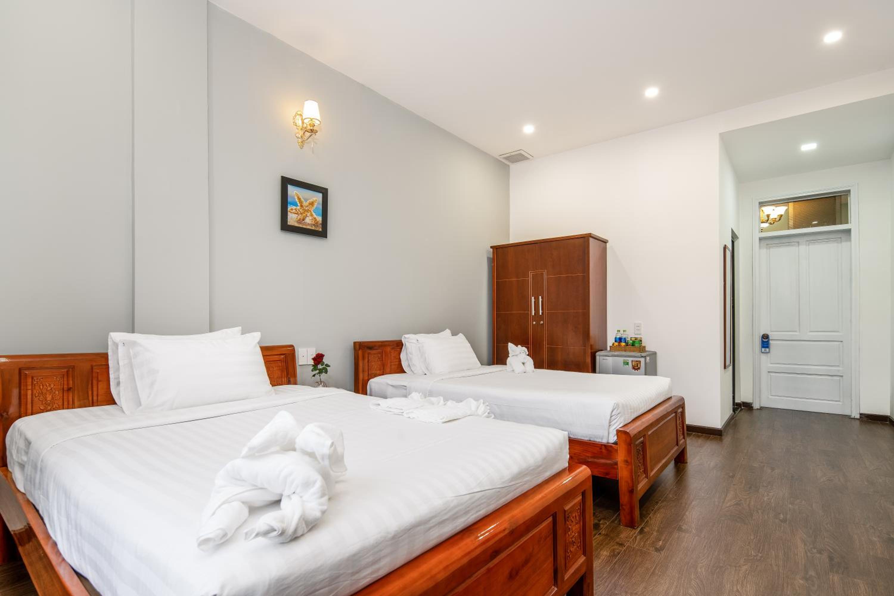 Triple Room with City View