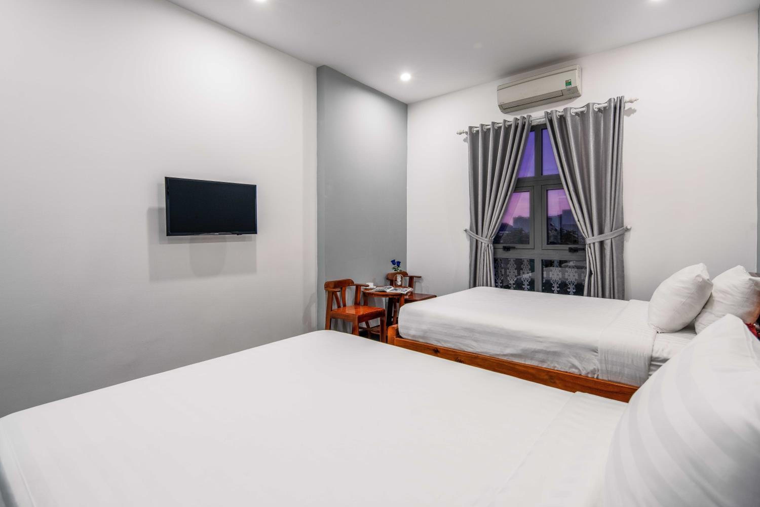 Deluxe Quadruple Room