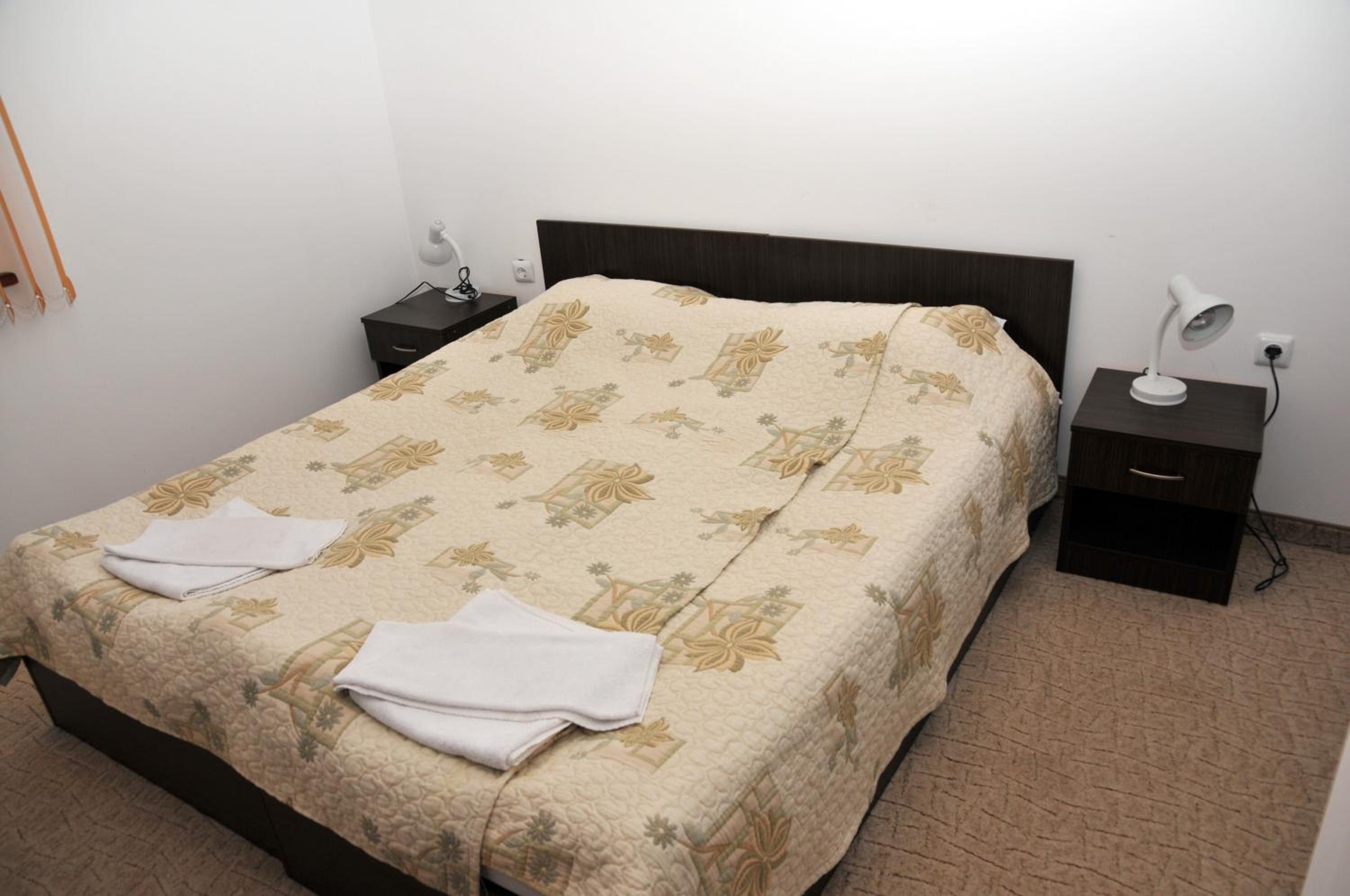 Apartment - Photo 10
