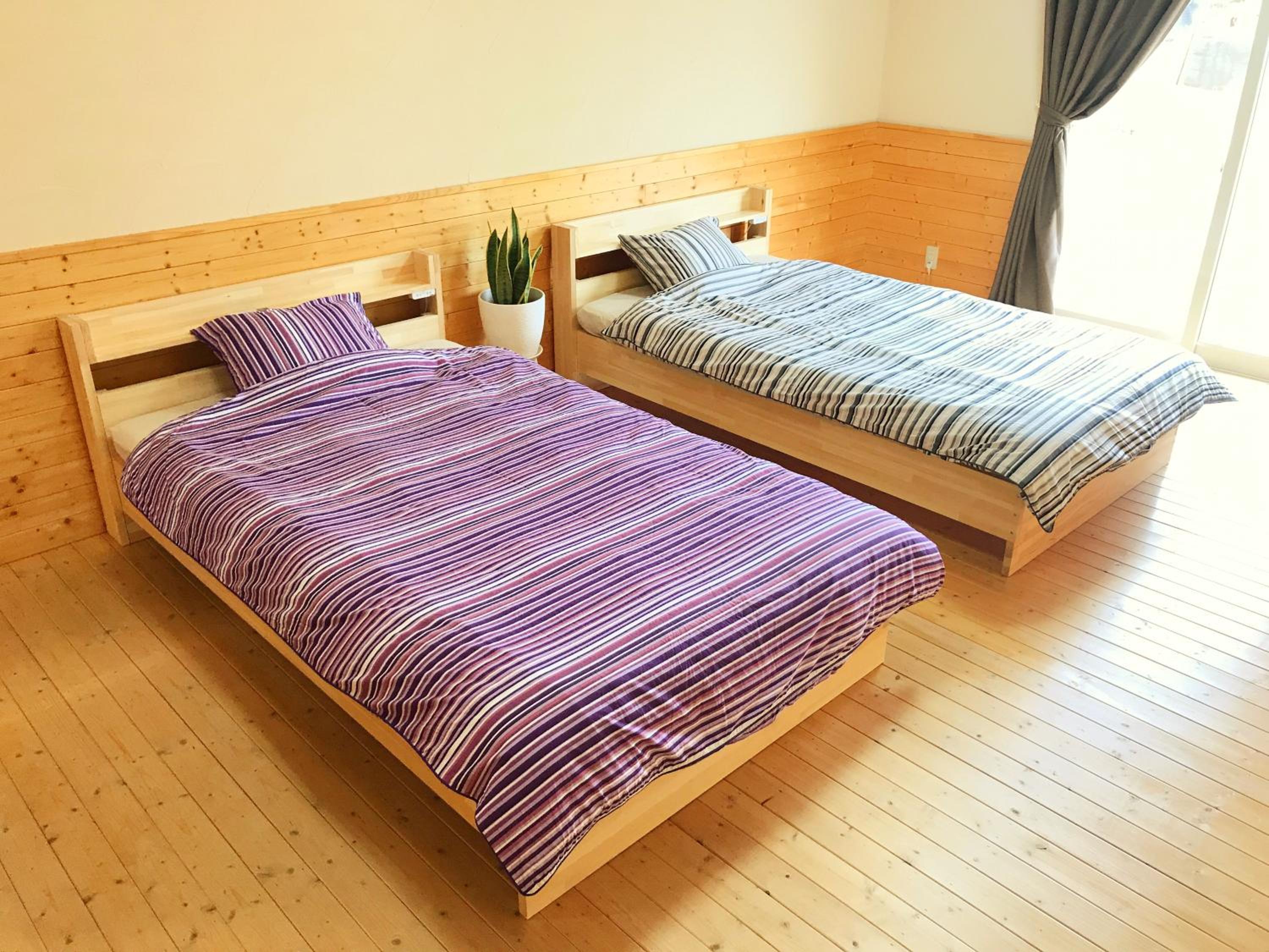 Semi Double Room - Photo 2