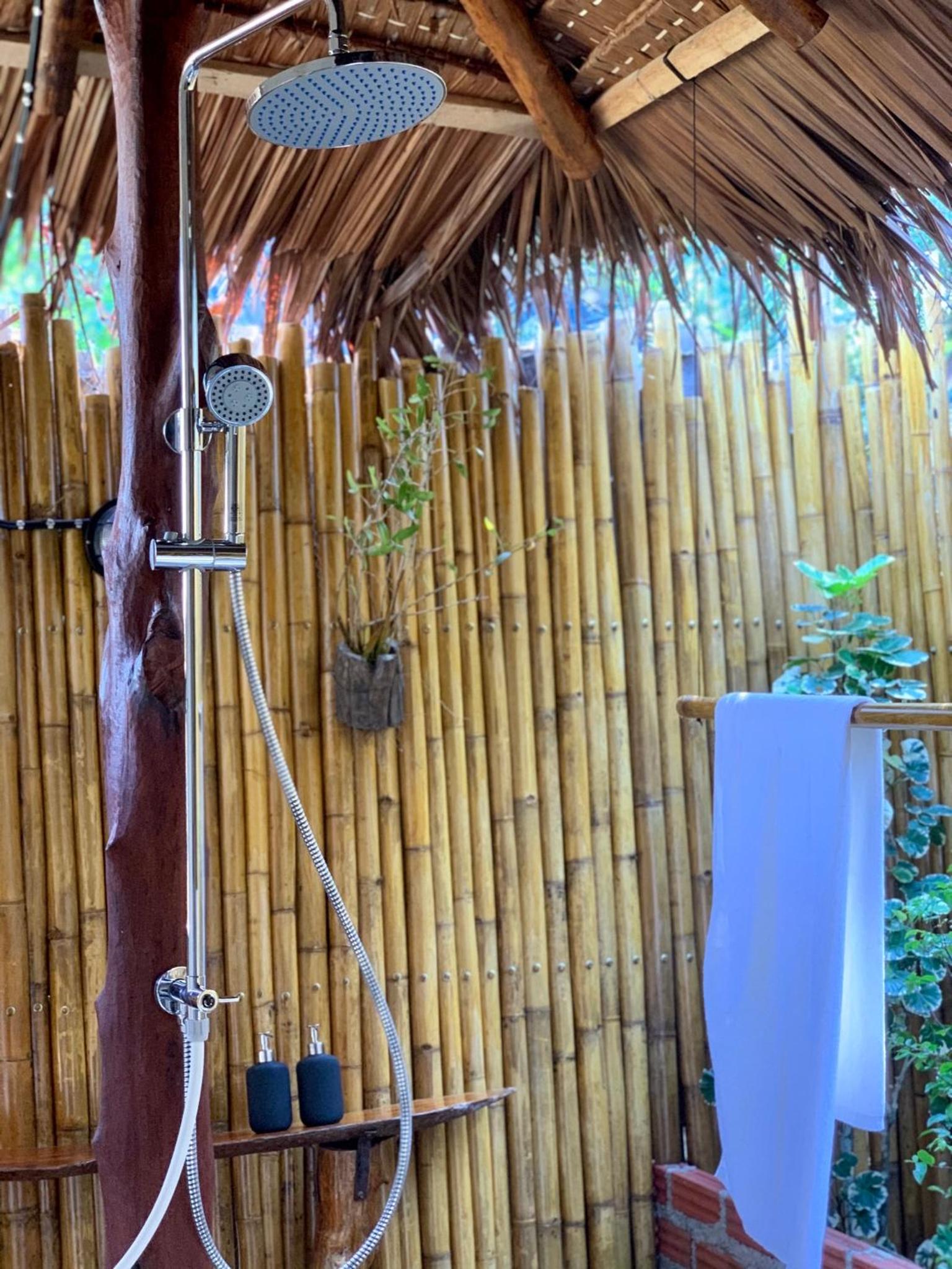 Bungalow with Sea View photo 3