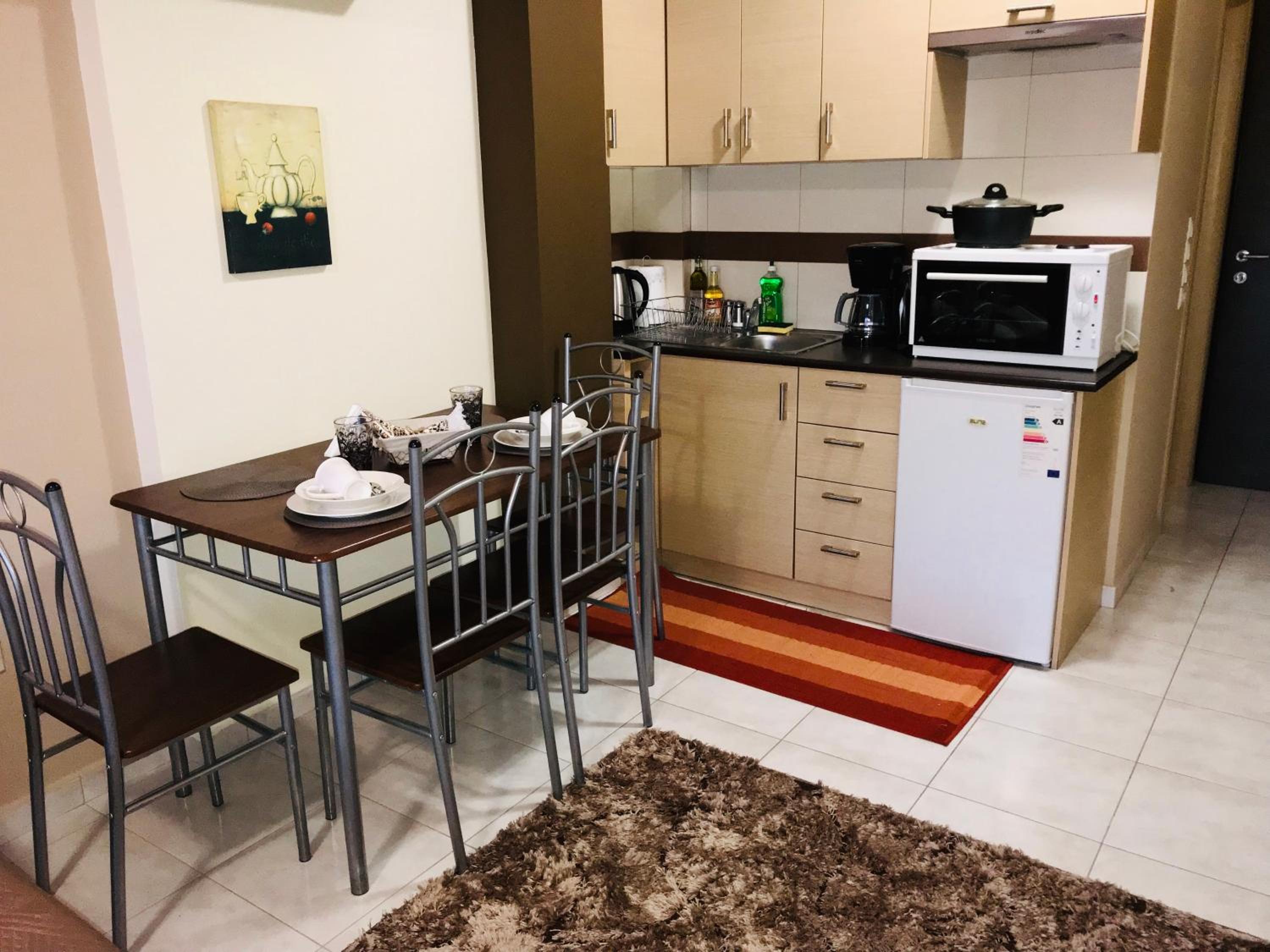 Studio Apartment photo 2