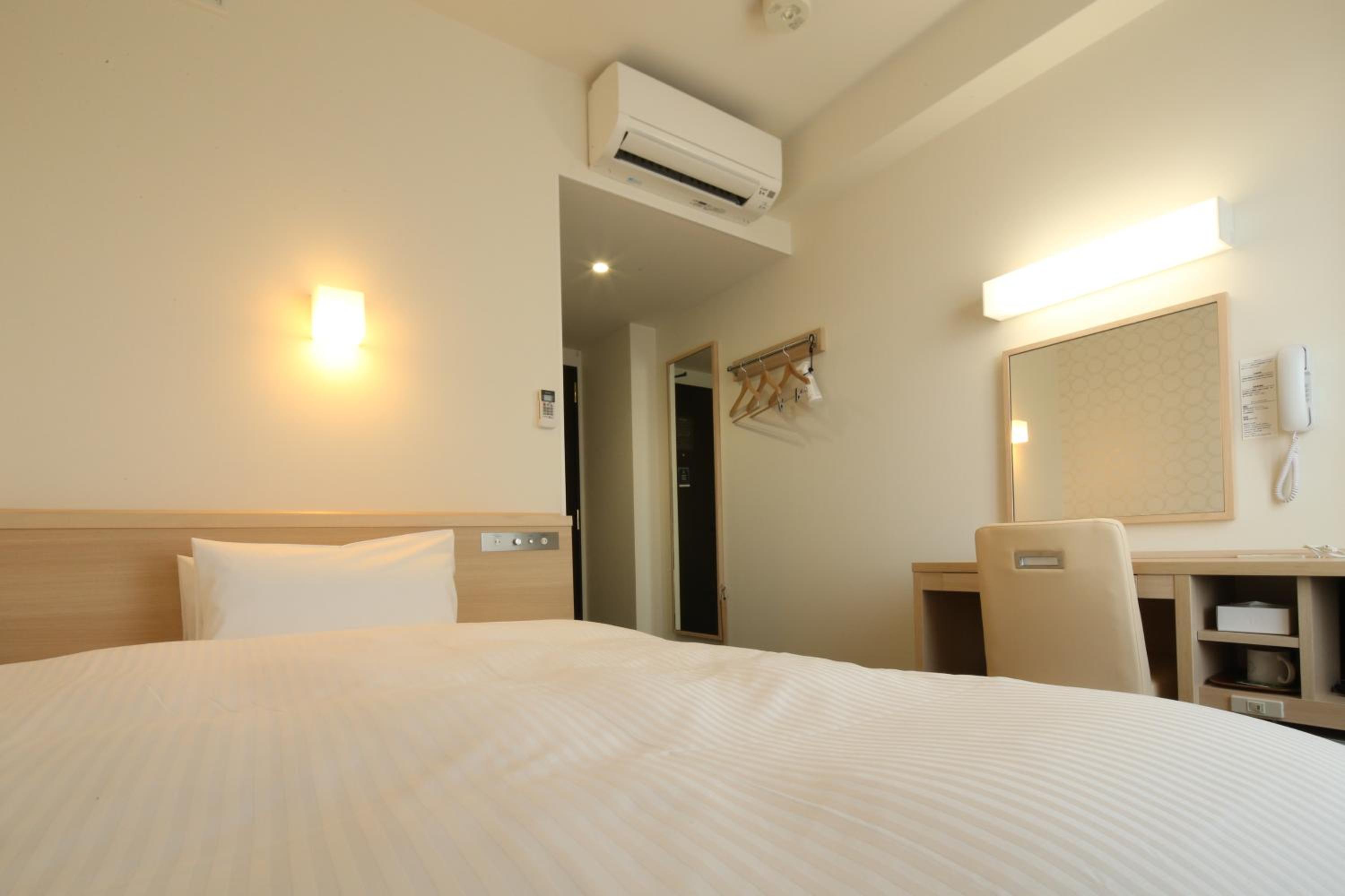Double Room - Non-Smoking  - Photo 1