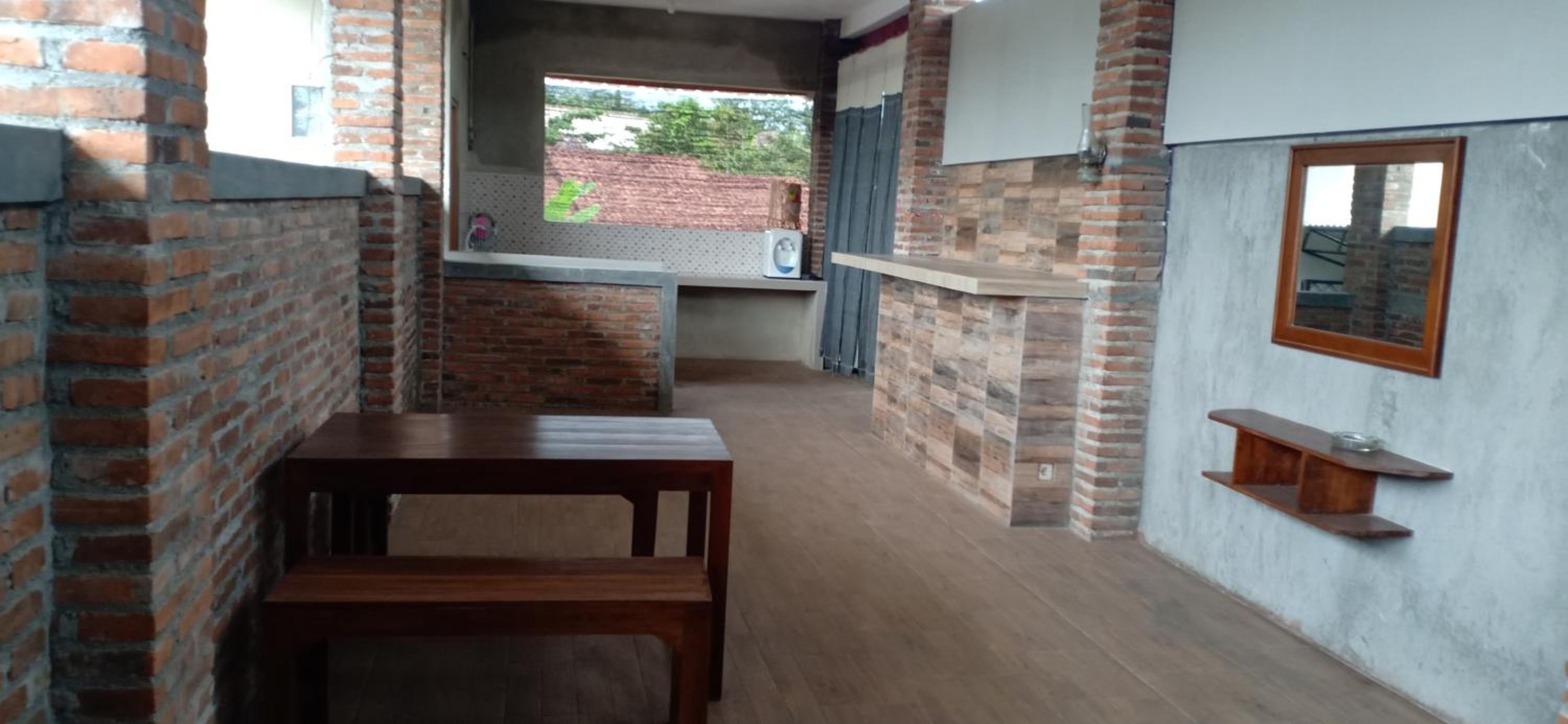 Family Room with Balcony - Photo 2