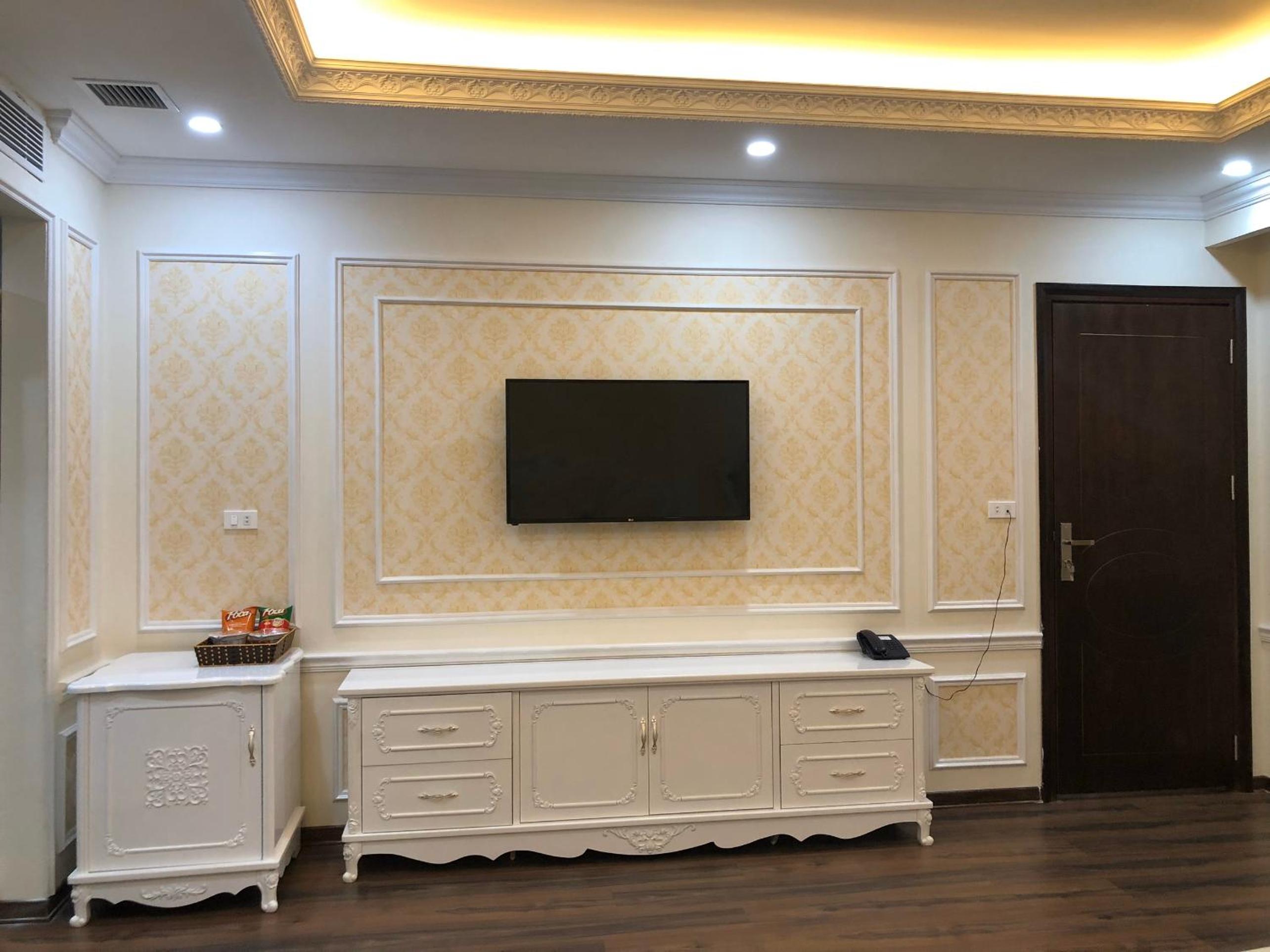 Deluxe King Room photo 1