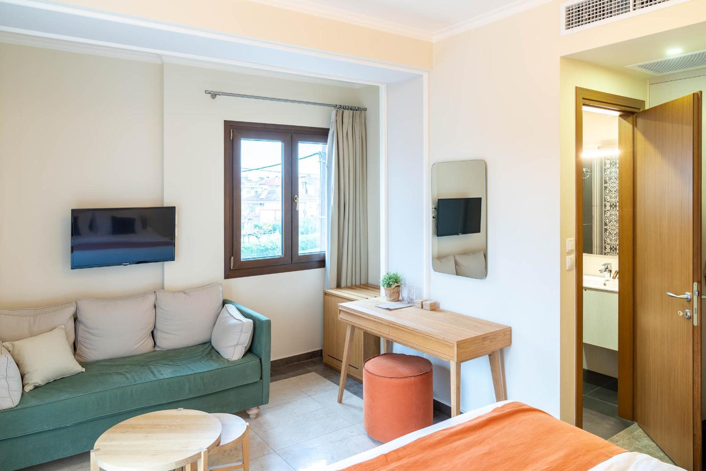 Superior Double Room photo 2