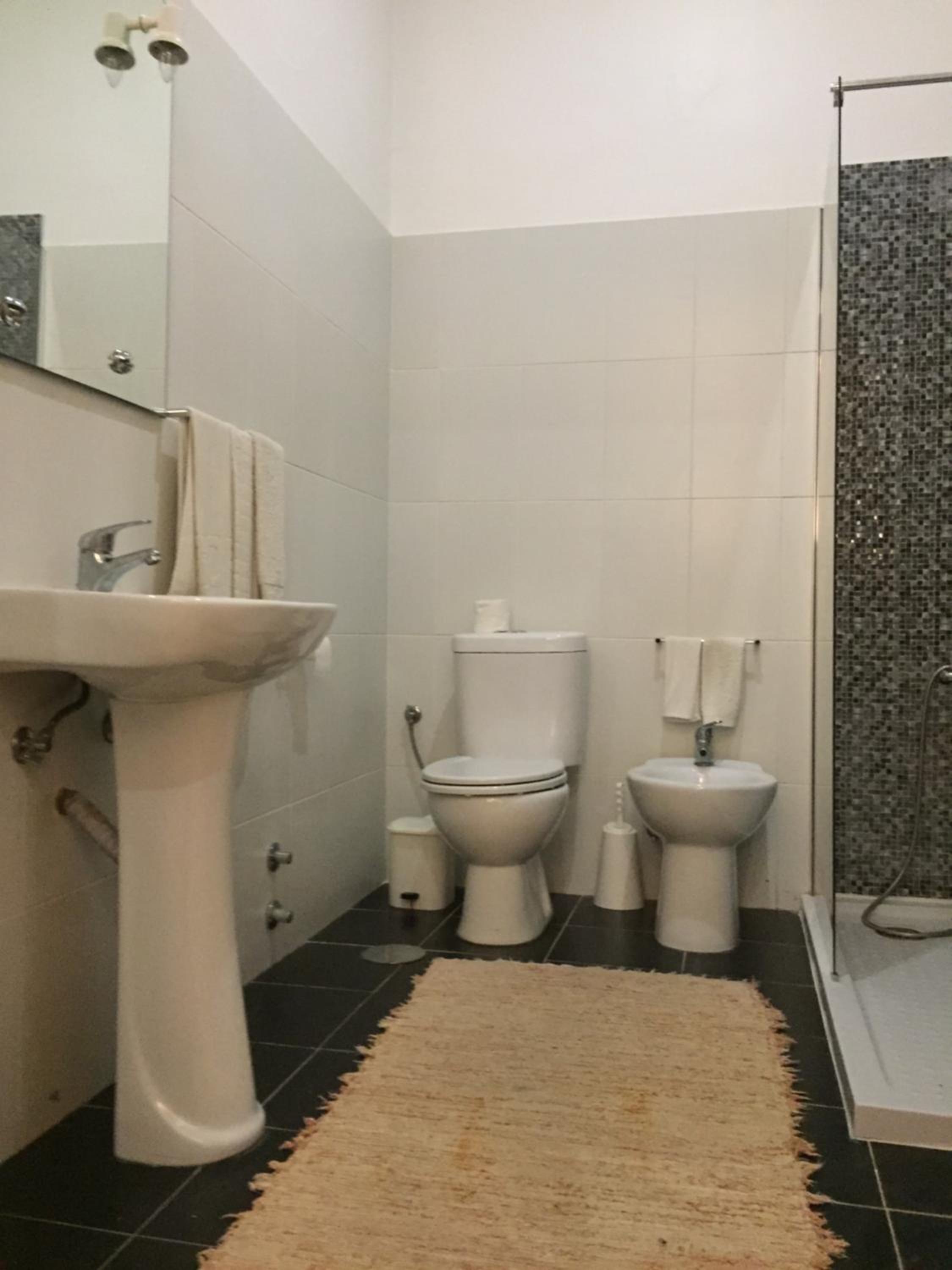 Quadruple Room - Photo 2