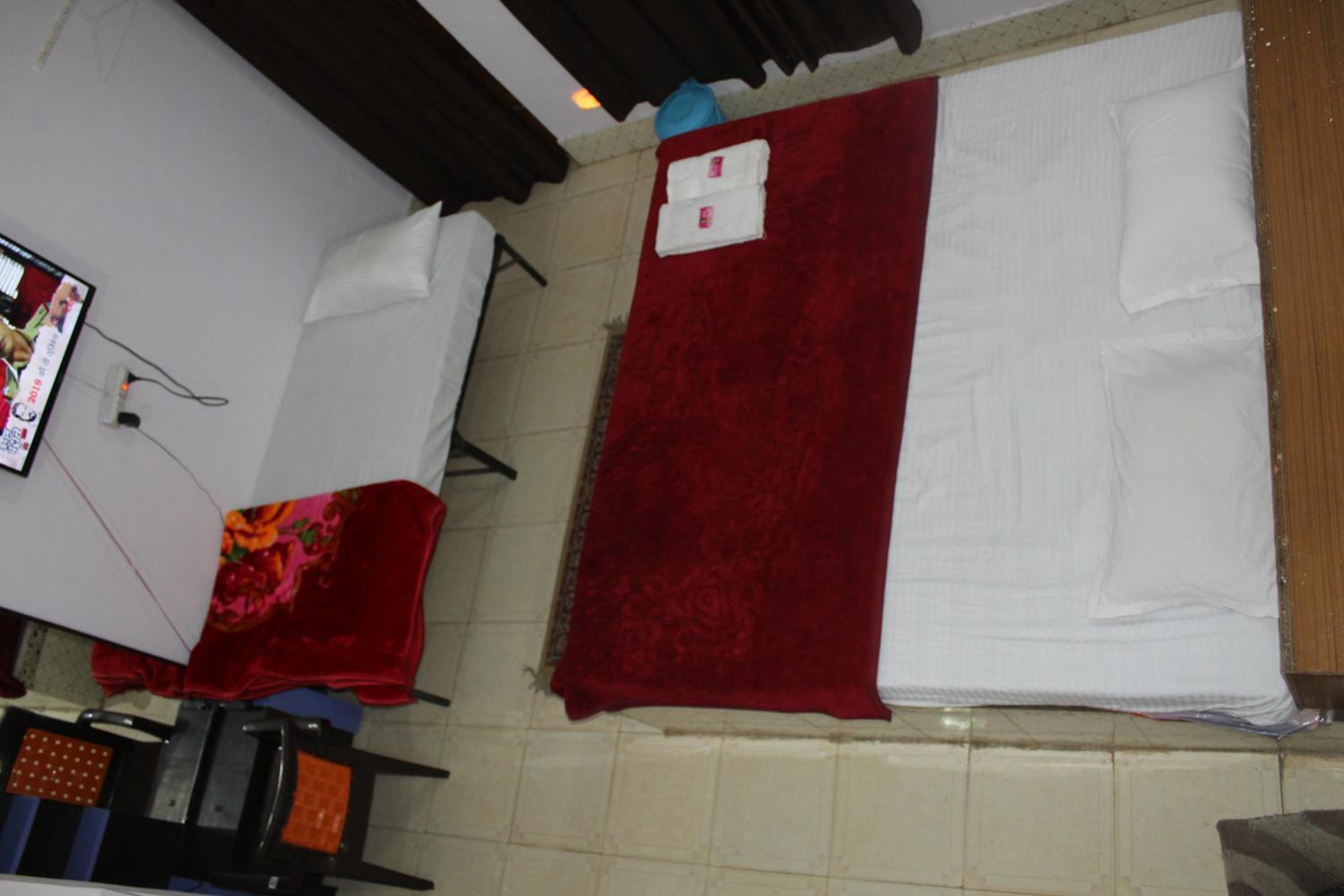Triple Room With Private Bathroom photo 3