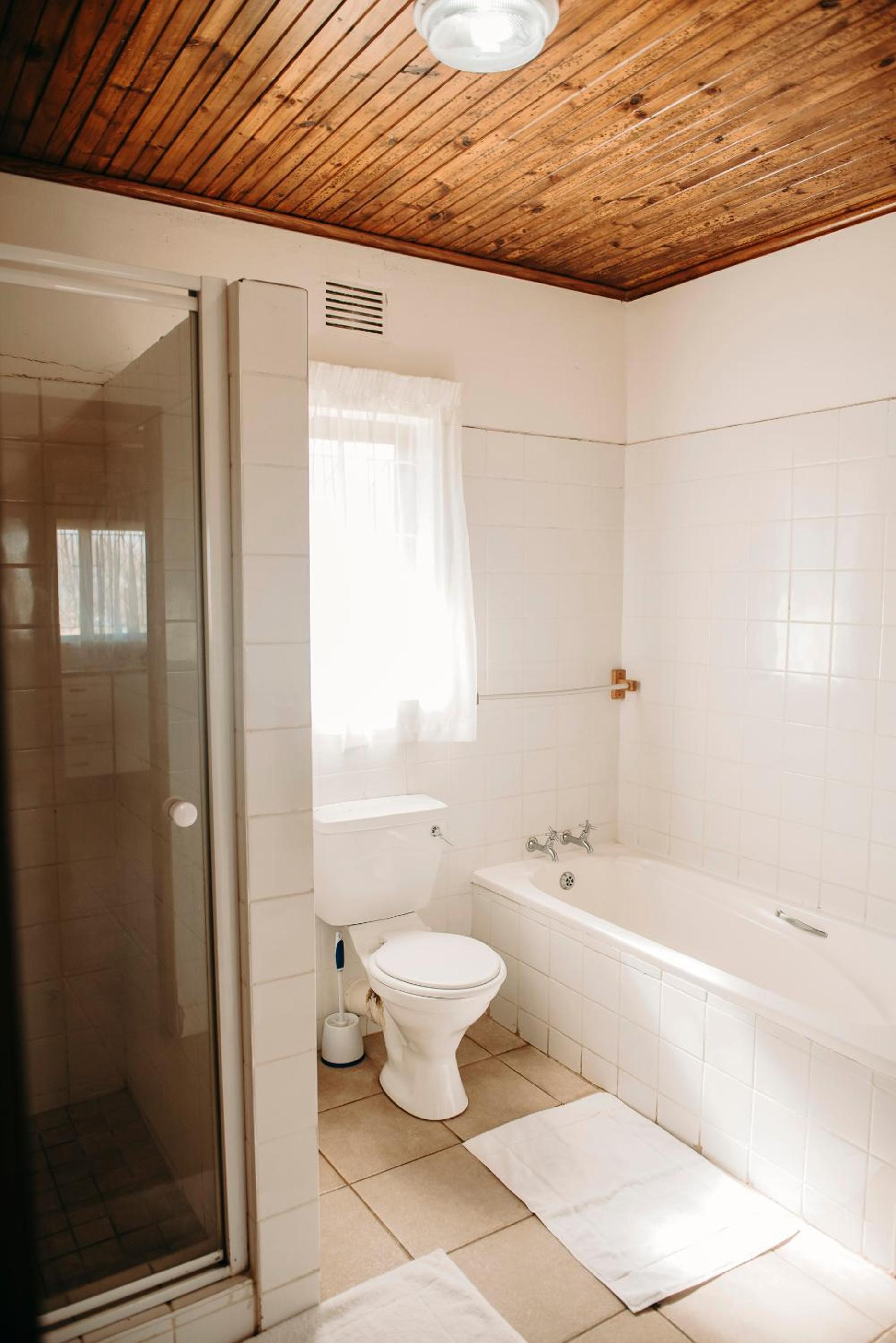 Two-Bedroom Chalet - Photo 13