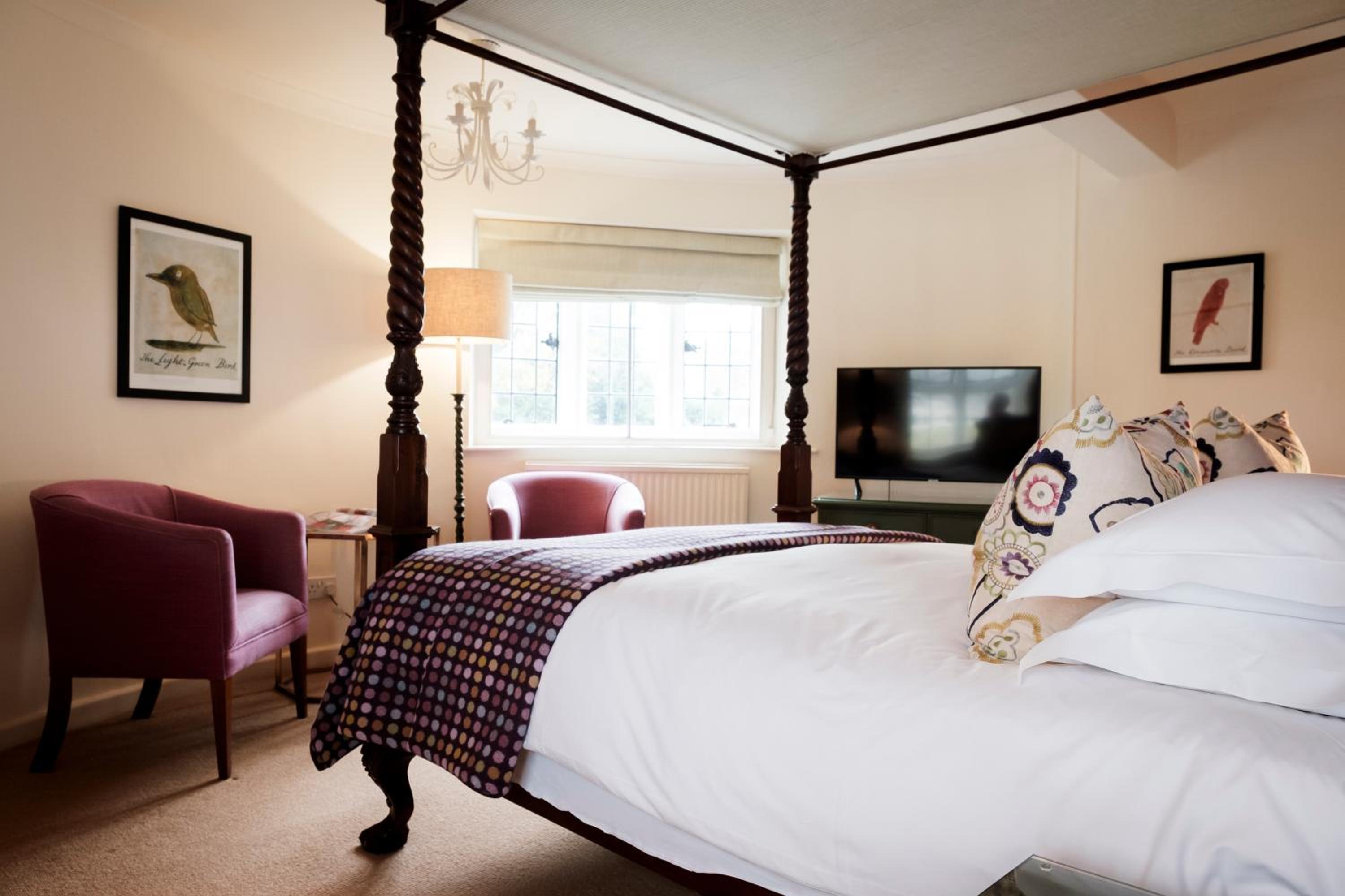 Four Poster Room photo 3