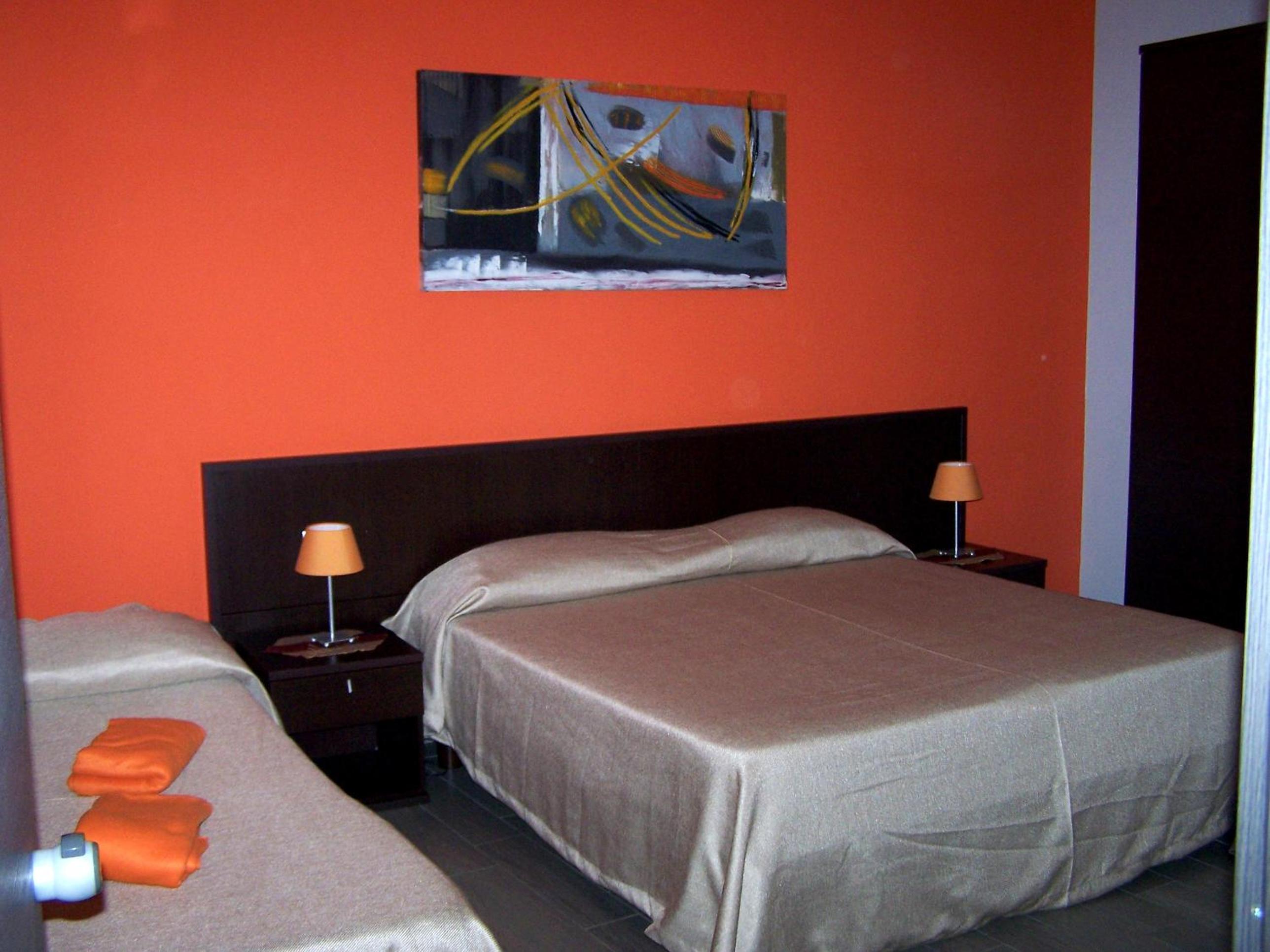 Standard Triple Room photo 3