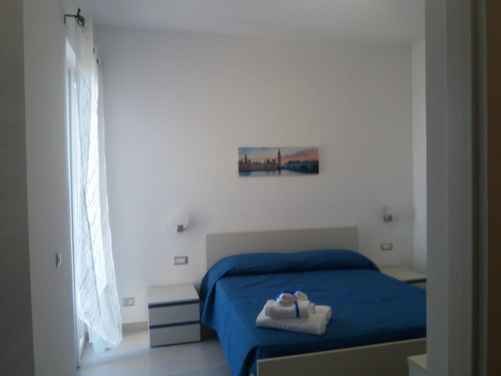 Deluxe Double Room with Sea View - Photo 1