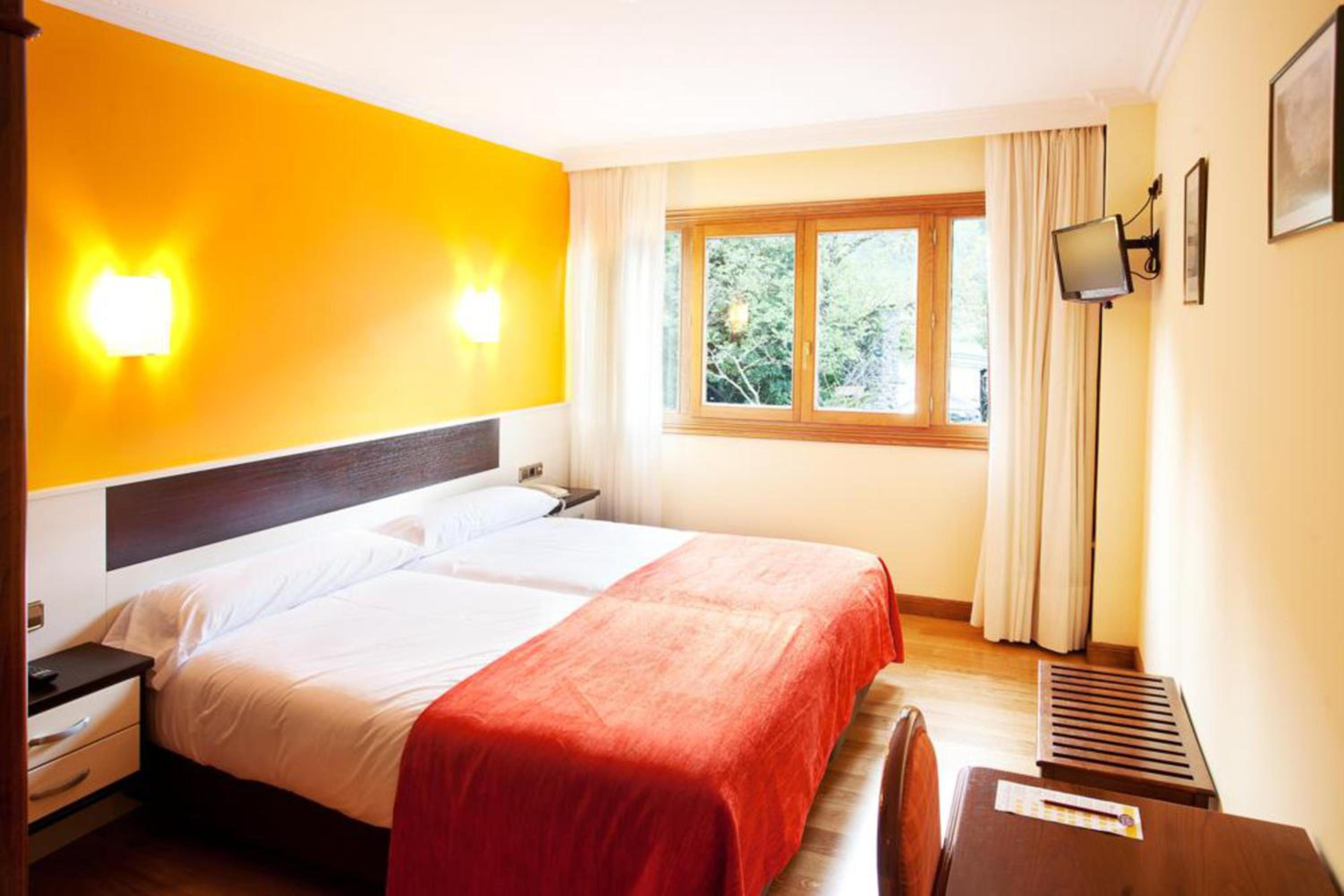 Habitación Doble o con Dos Camas