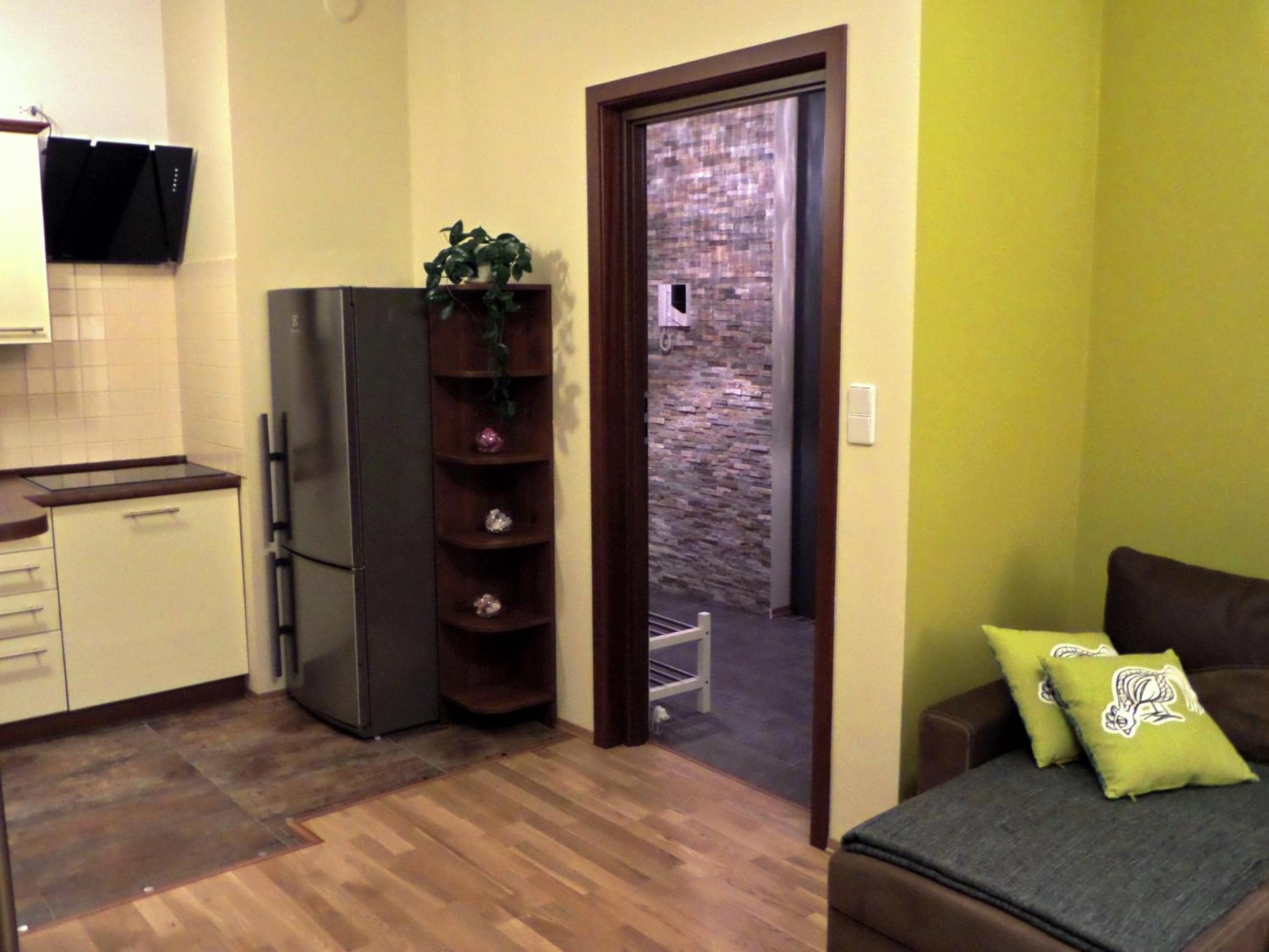 Apartment - Photo 31