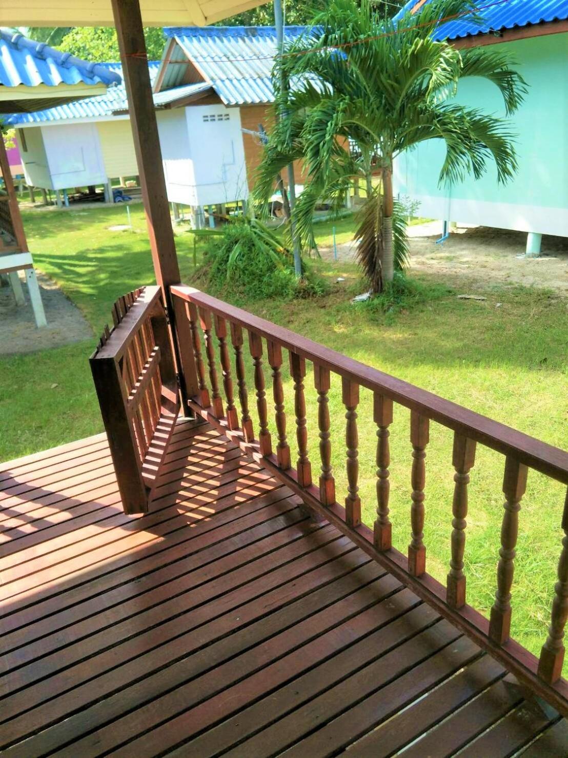 Standard Bungalow With Fan - Photo 9