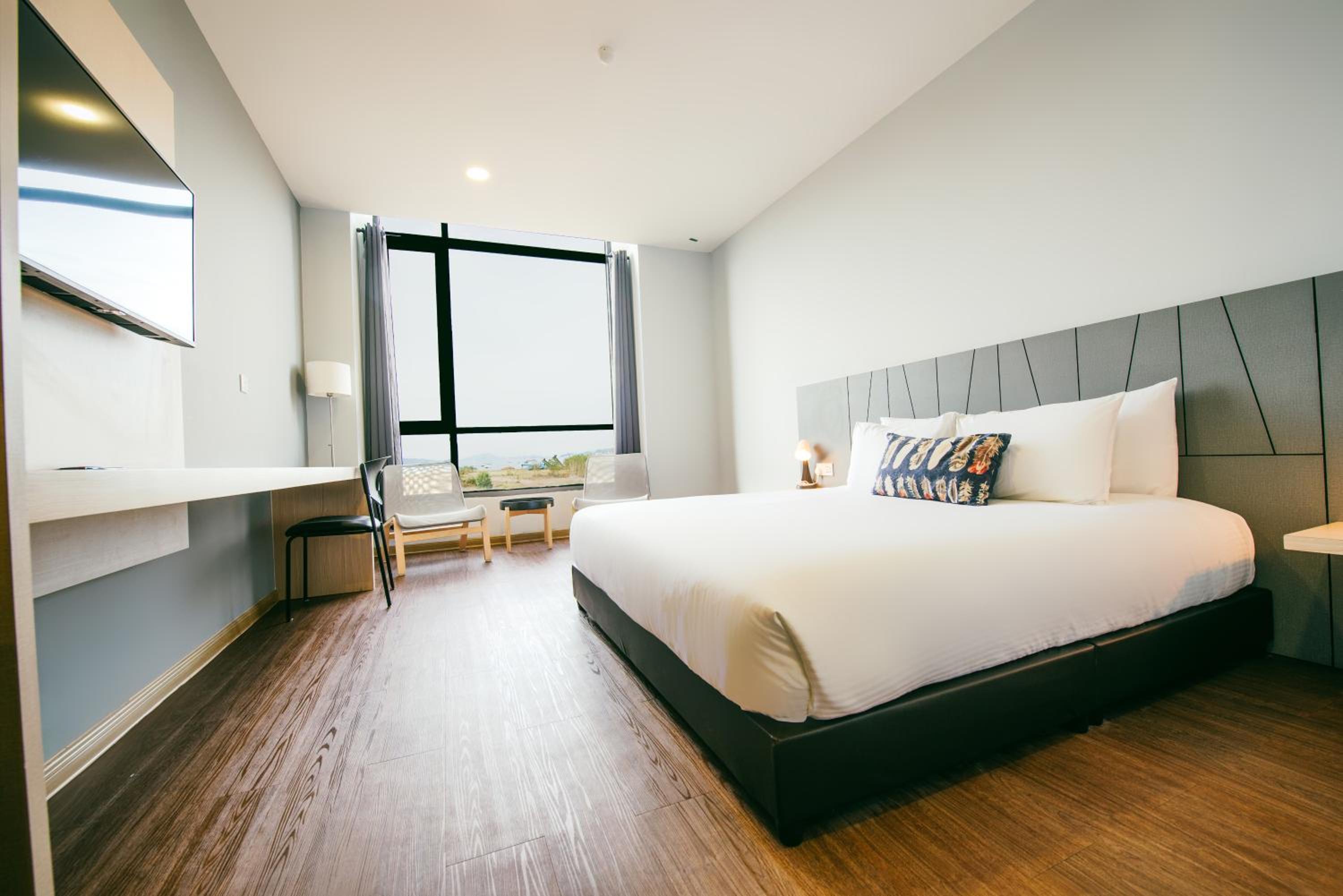King Room with Sea View - Photo 5