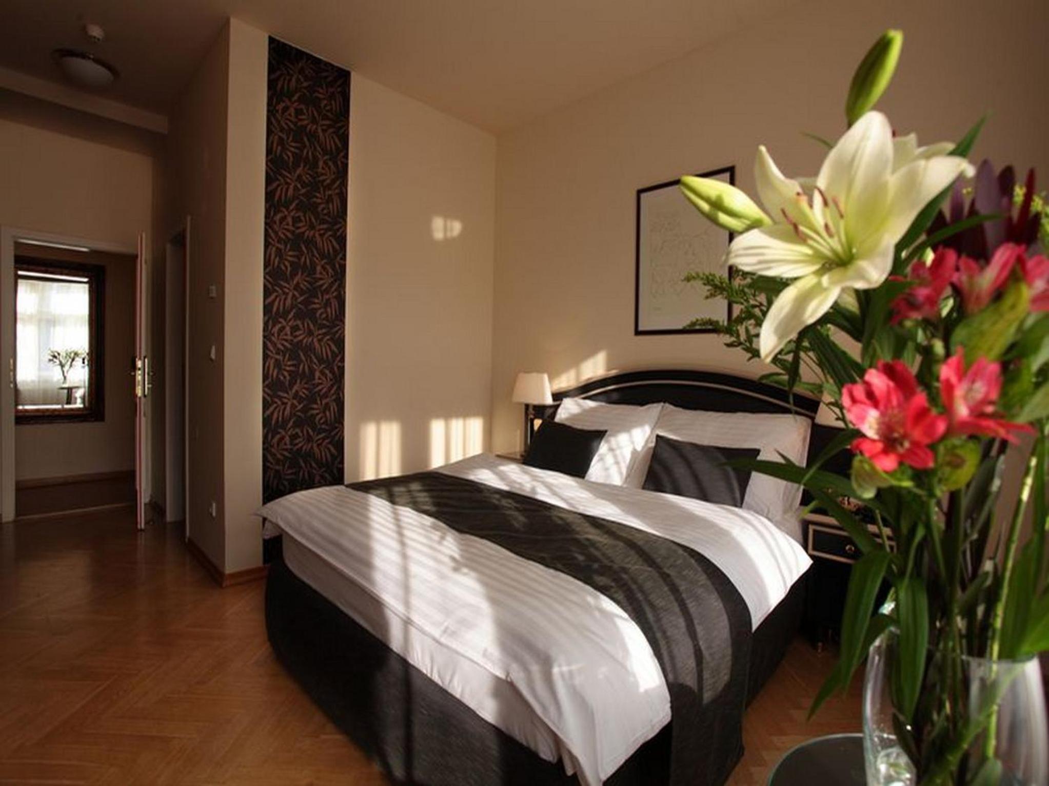 Double Room with Landmark View photo 1