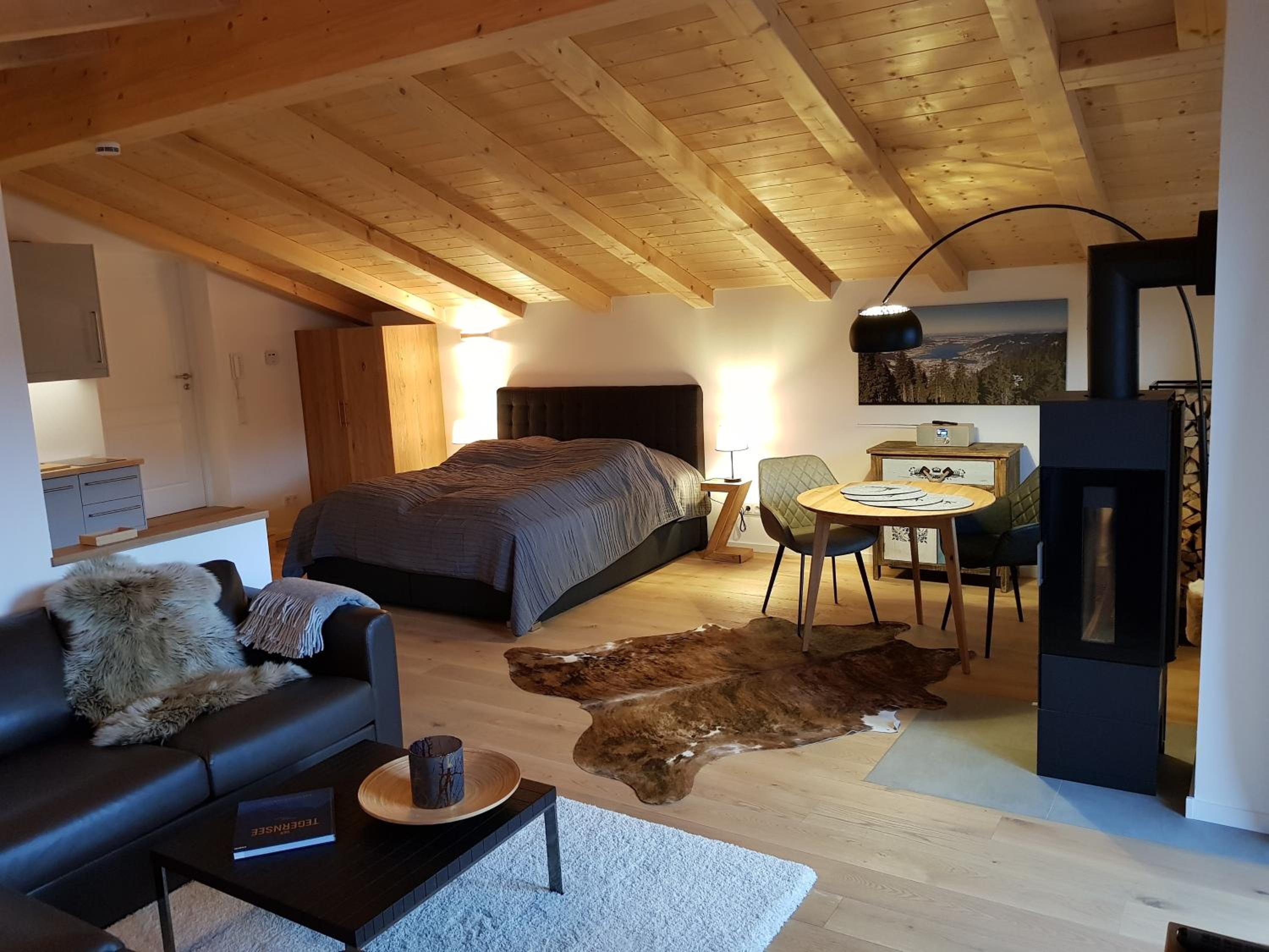 Apartment with Mountain View photo 1