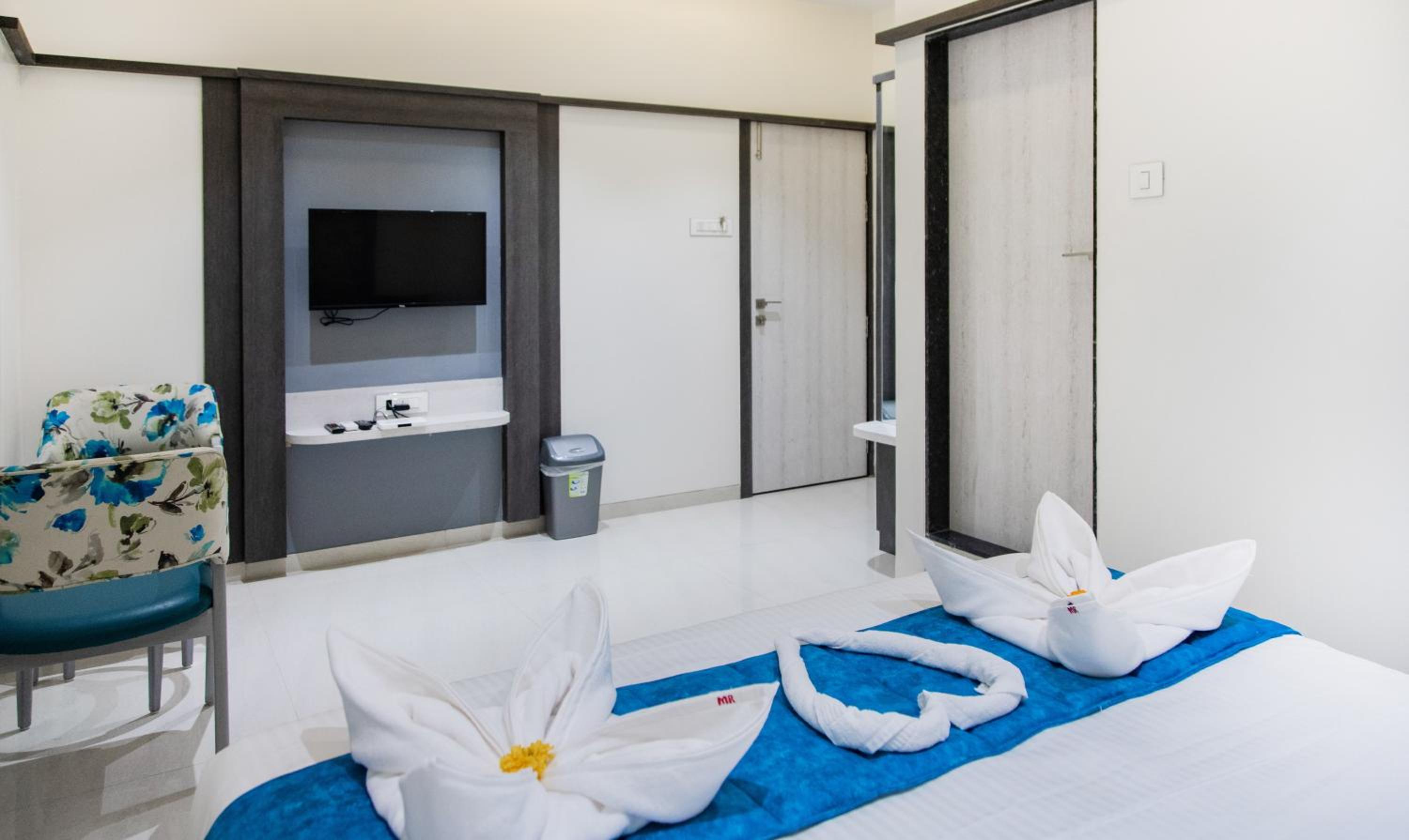 Premium Room - Photo 3