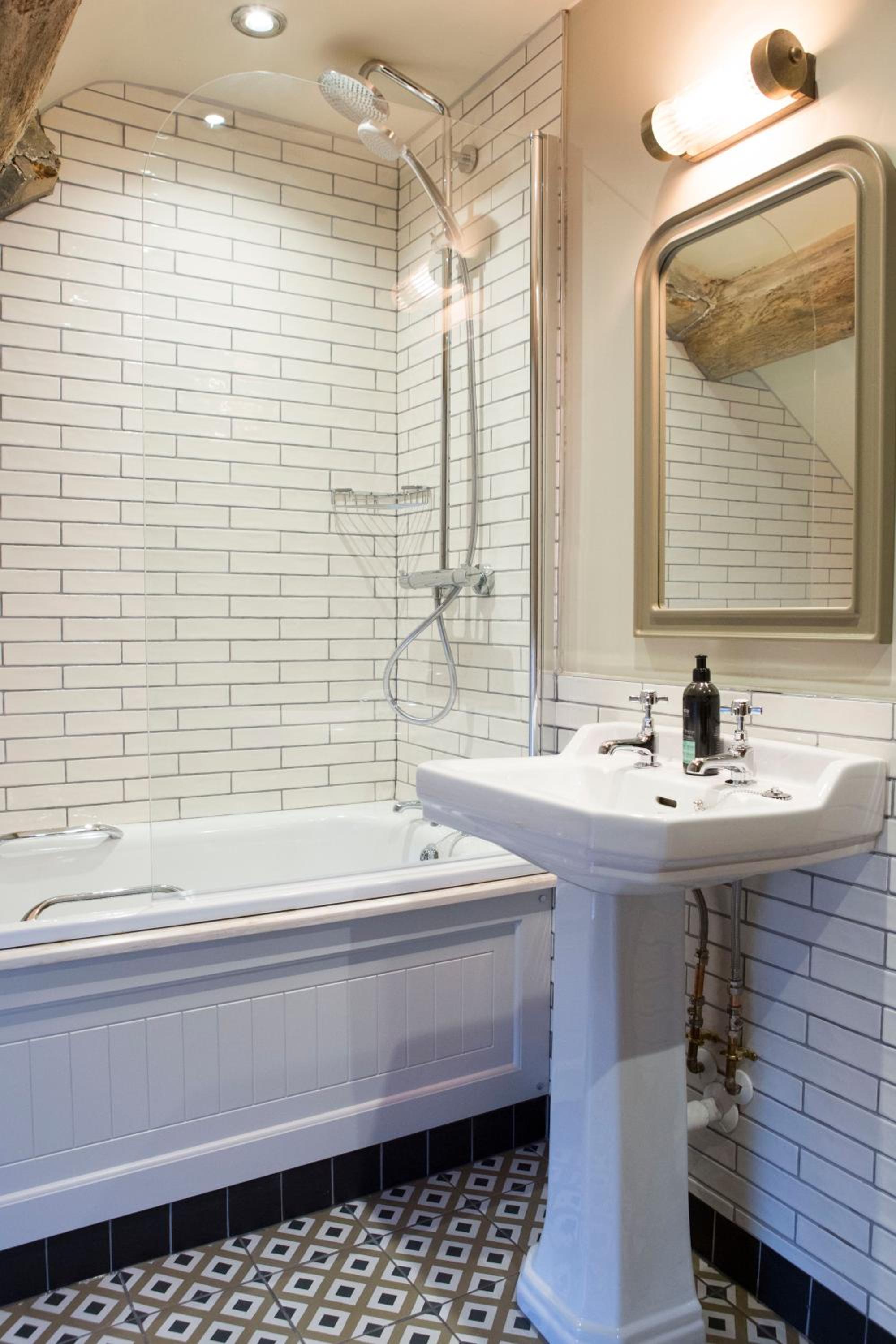 Superior Double Room - Photo 14