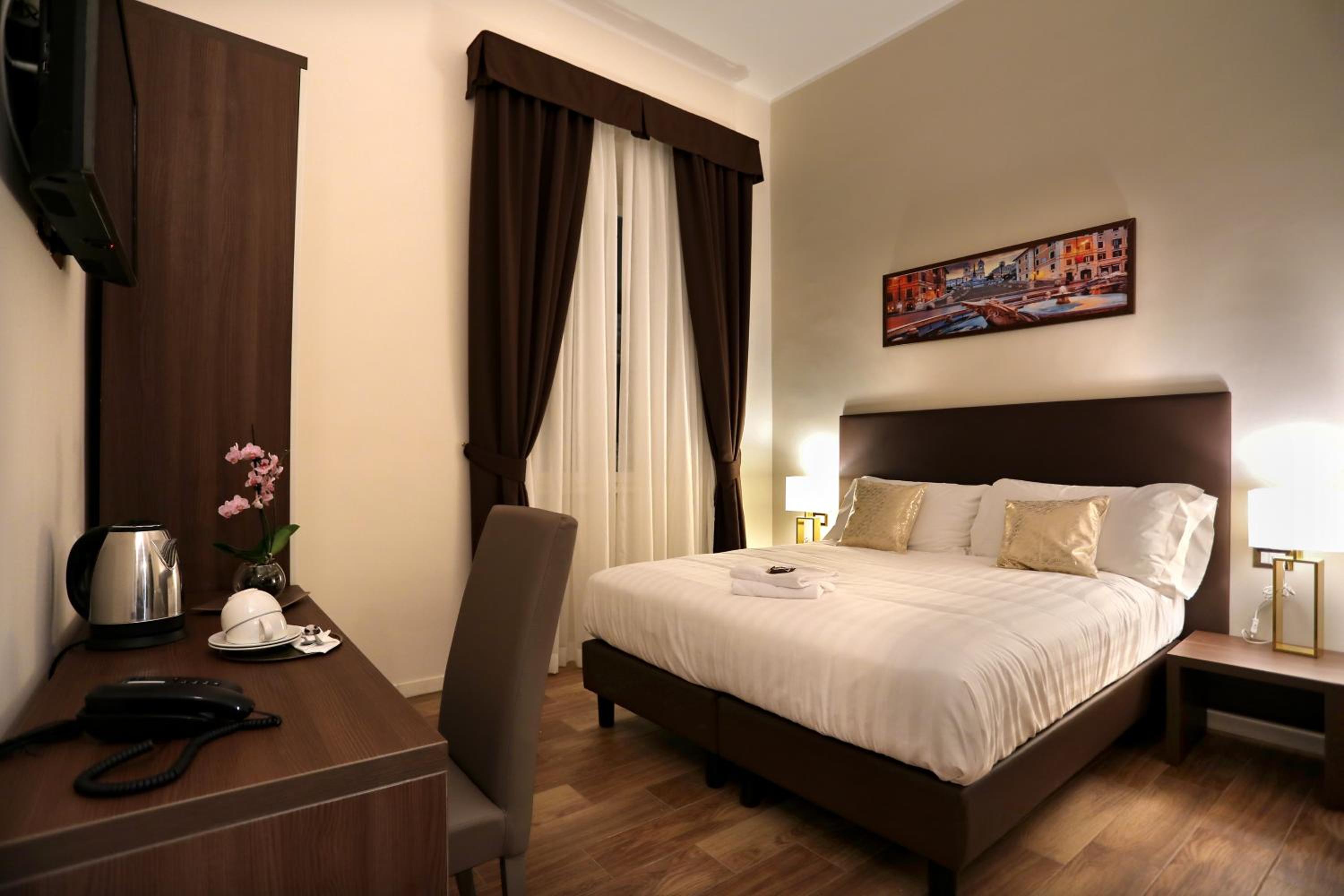Superior Double or Twin Room with City View