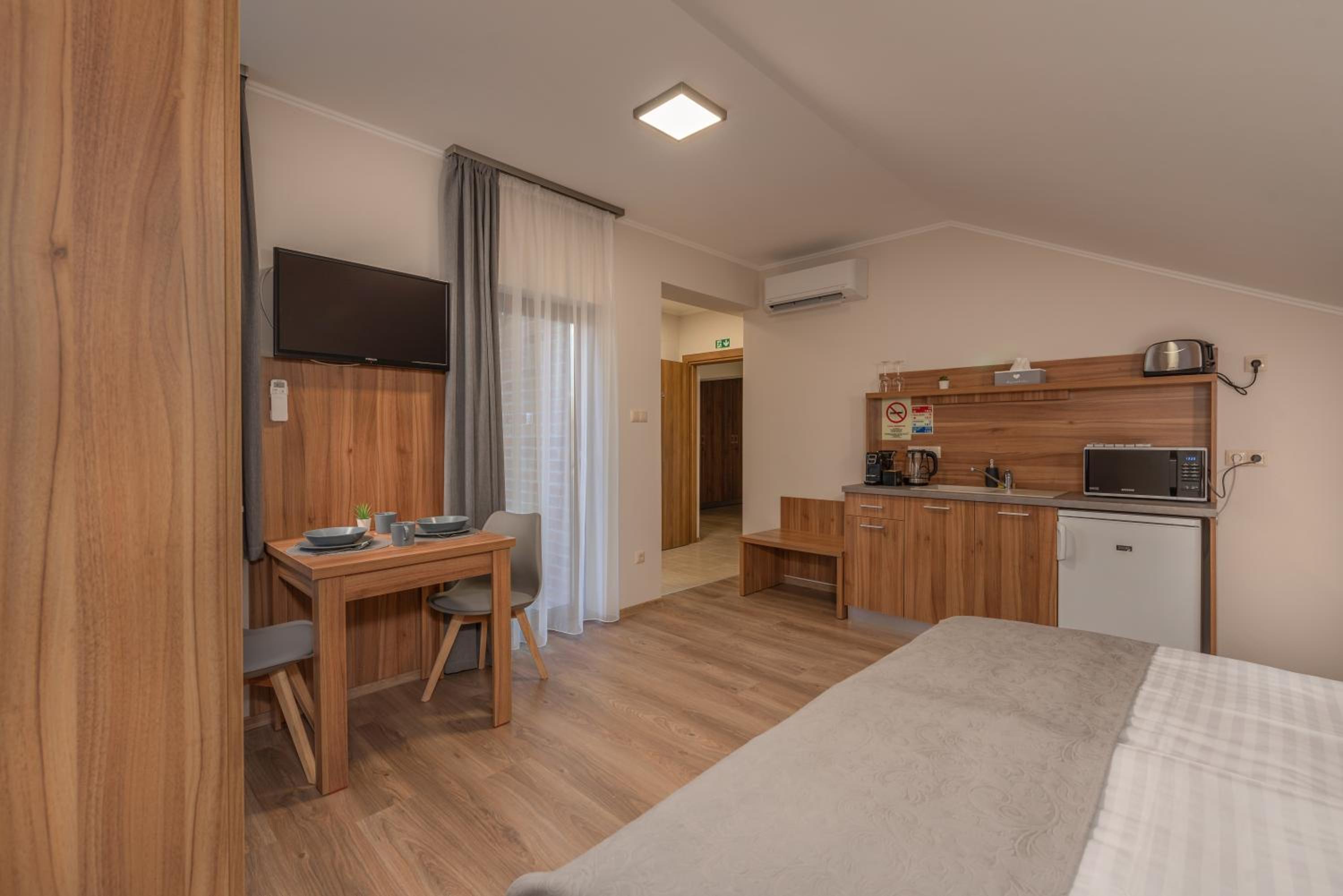 Apartment With Balcony photo 1