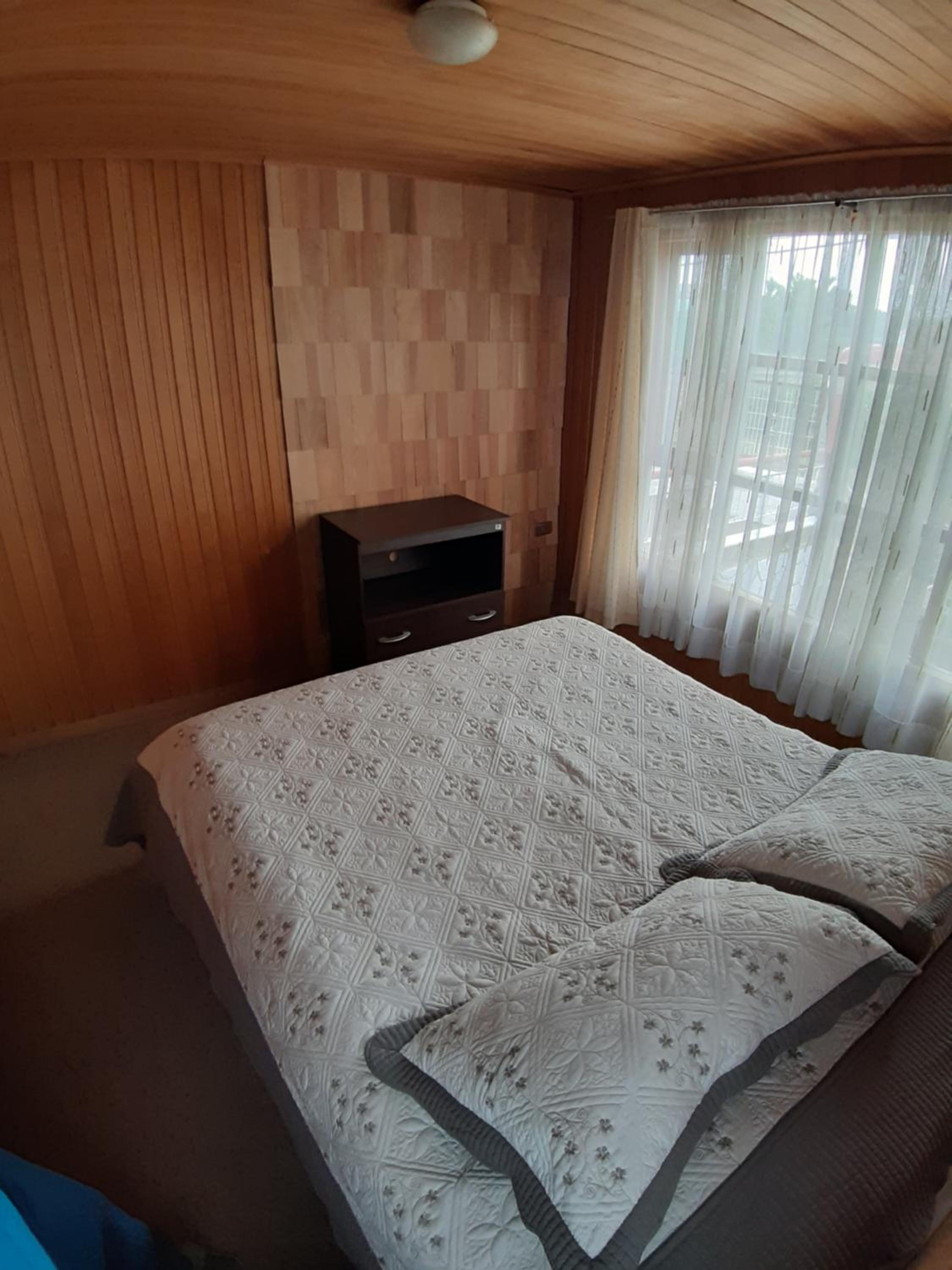 Two-Bedroom House photo 3