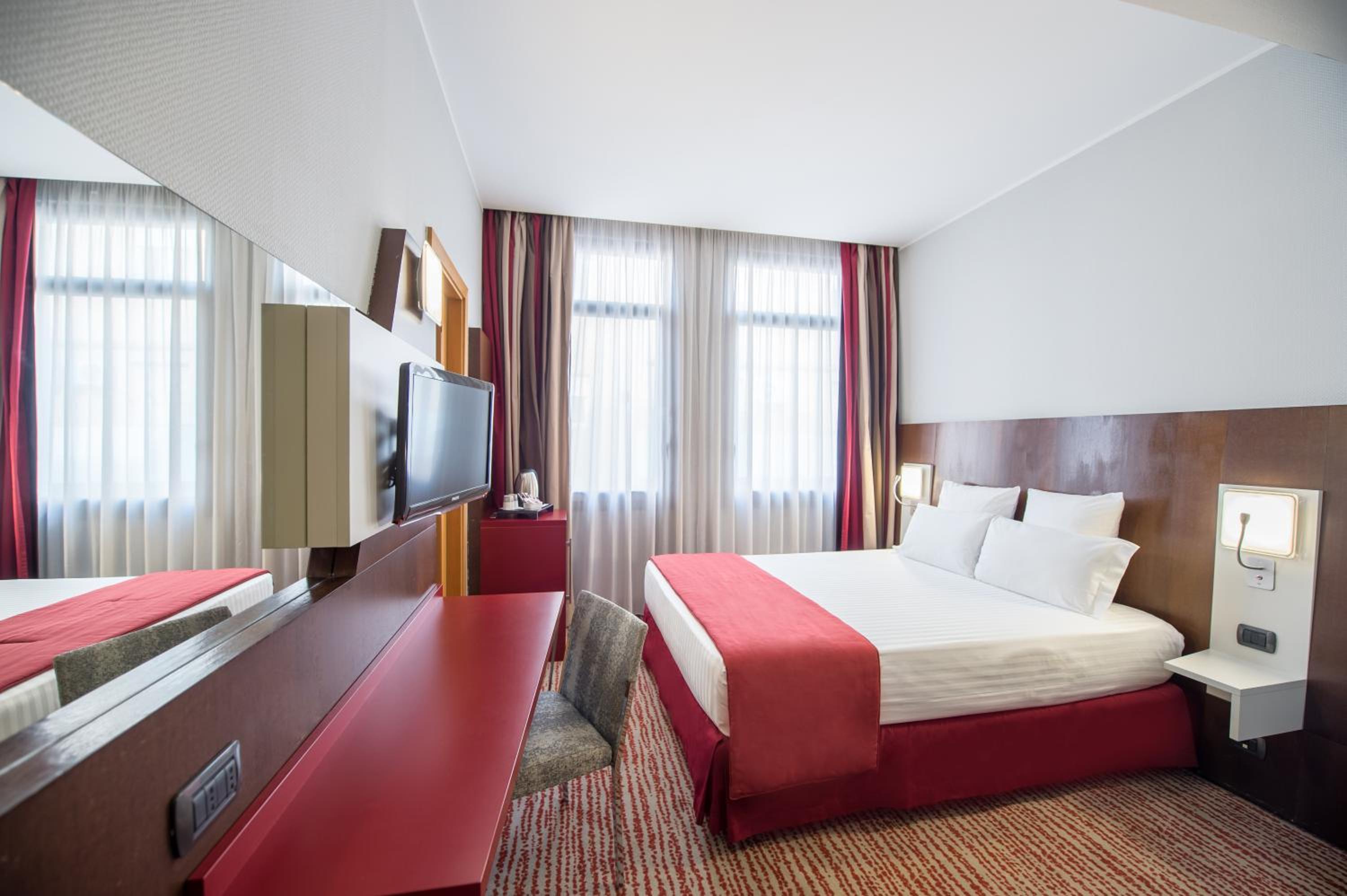 Classic Double Room