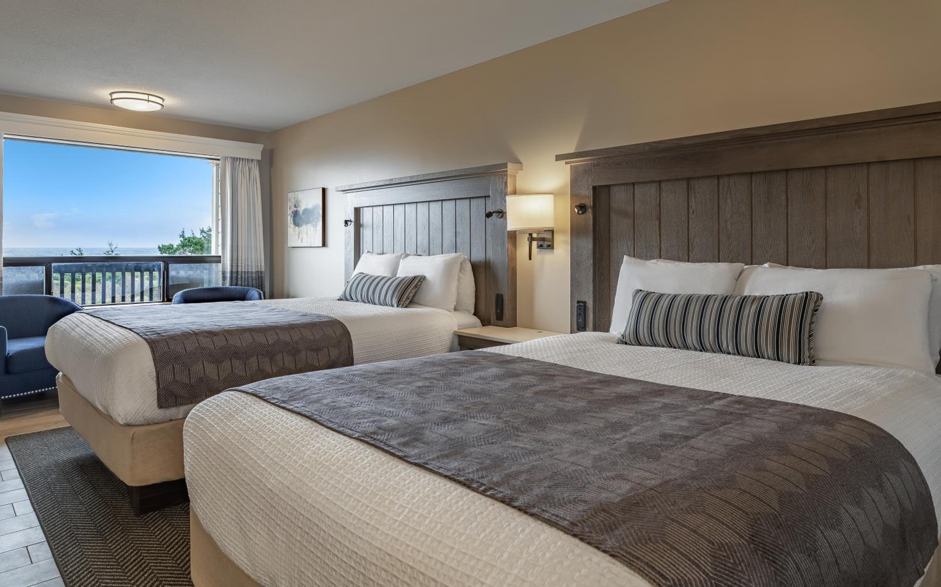 Standard Queen Room with Two Queen Beds