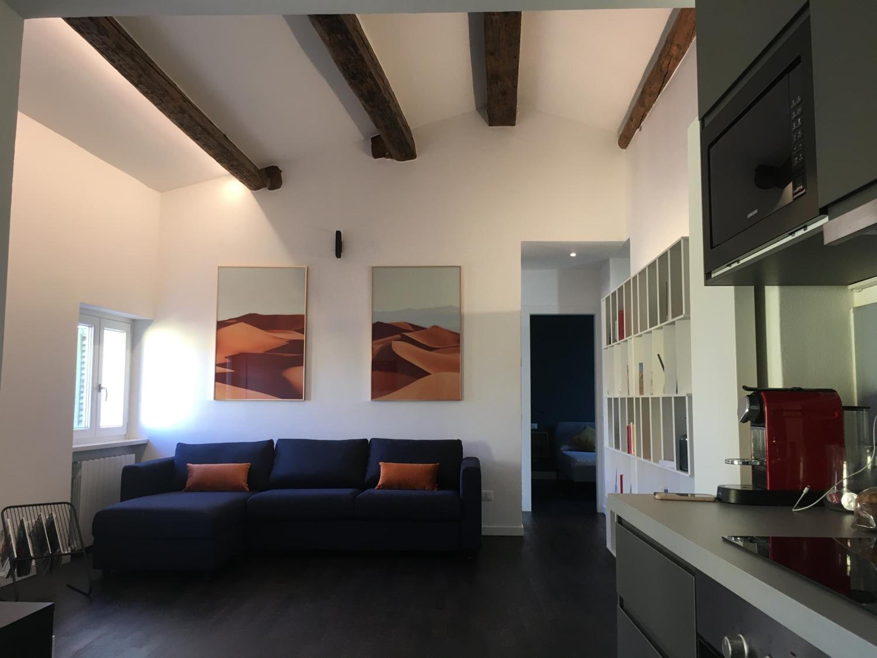 Two-Bedroom Apartment - Photo 31