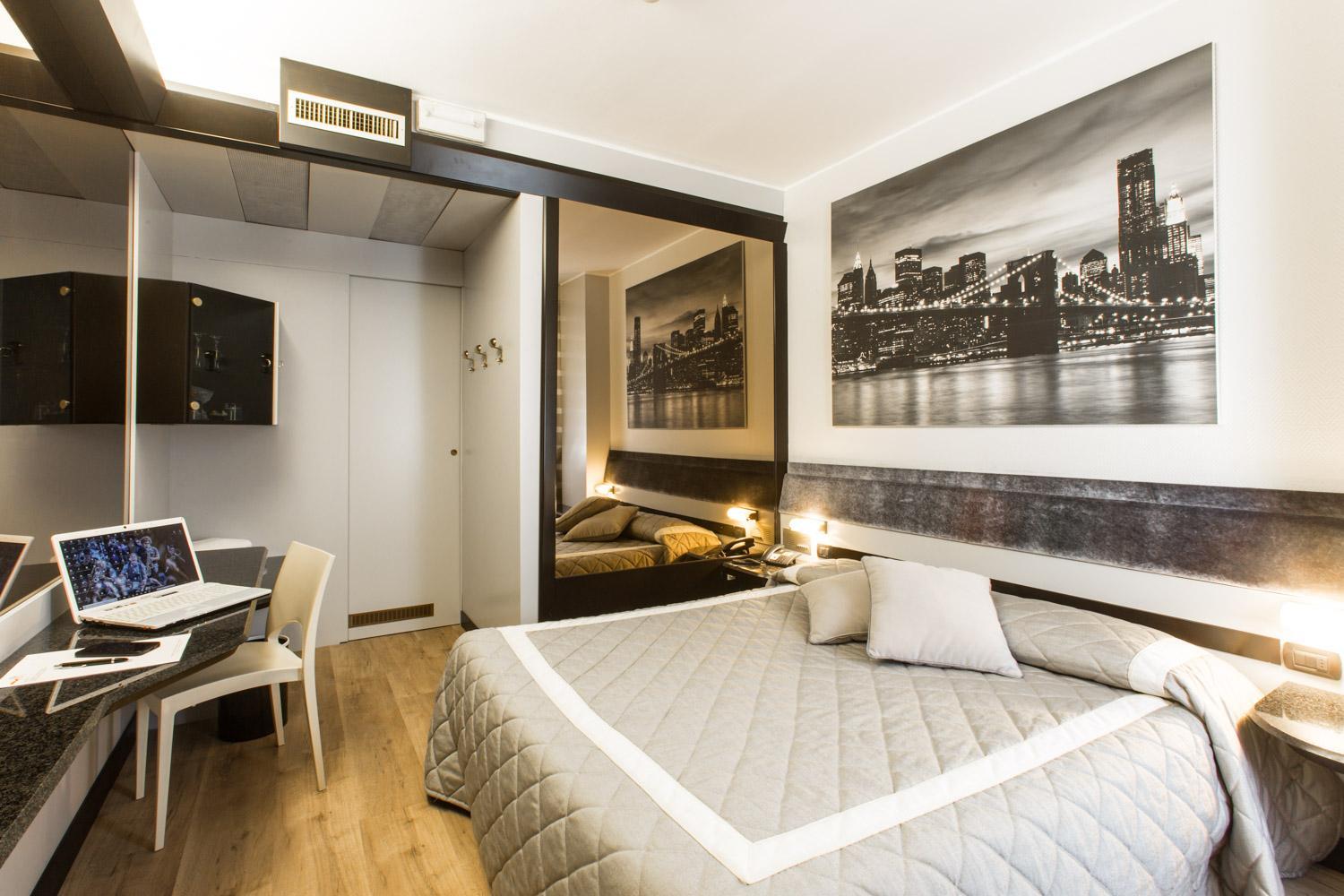 Double Room - Photo 2
