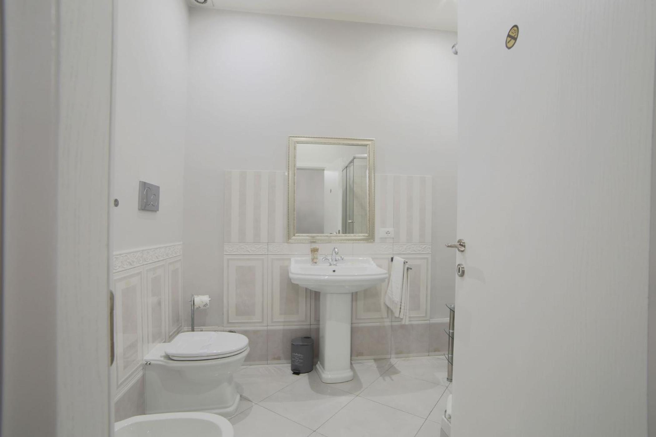 Deluxe Triple Room photo 2