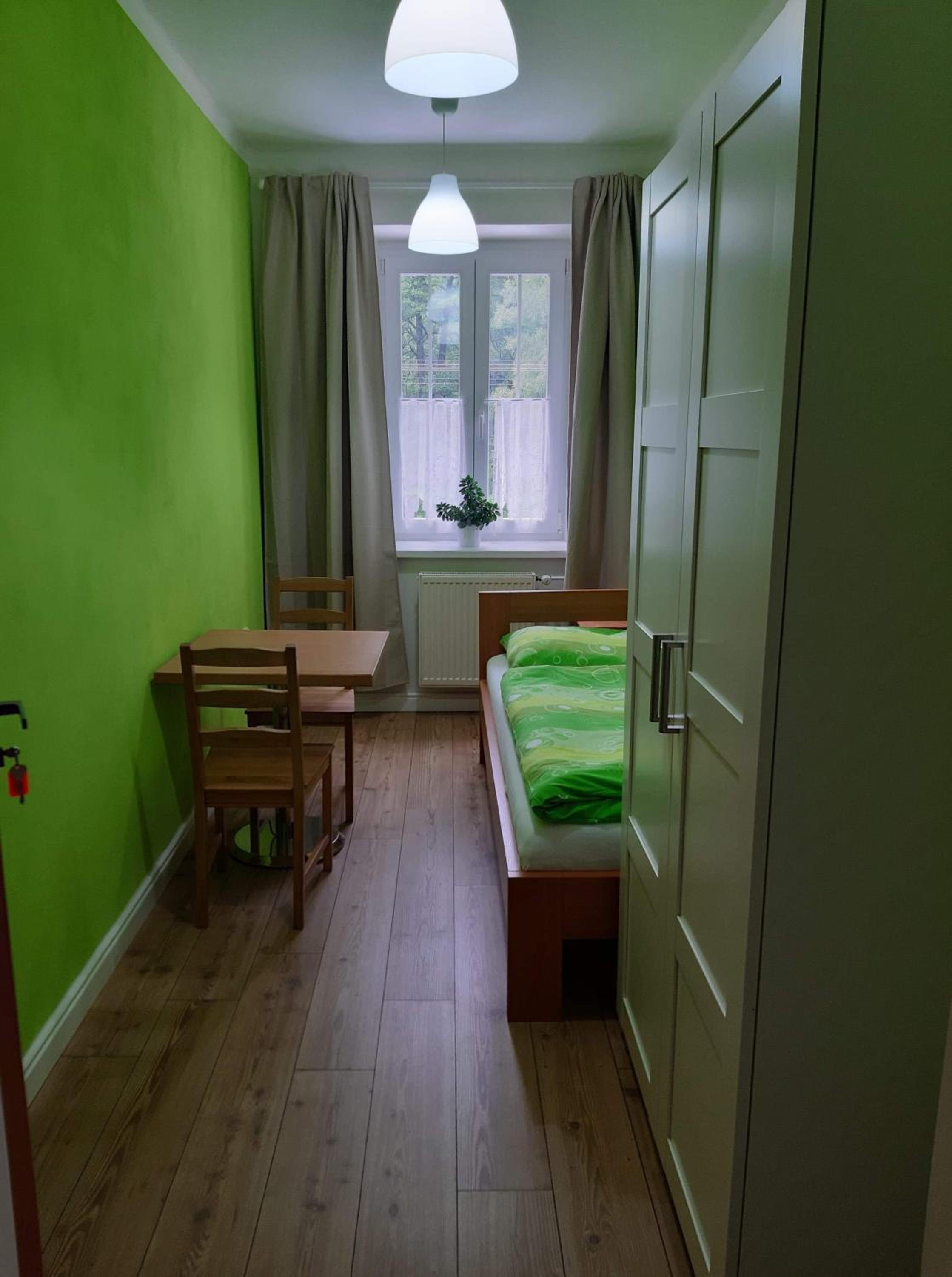 Single Room photo 2