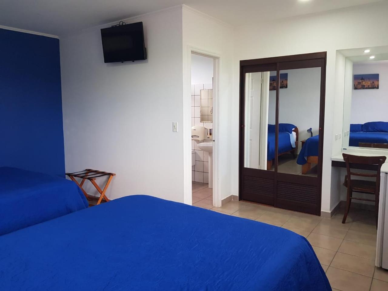 Triple Room photo 2