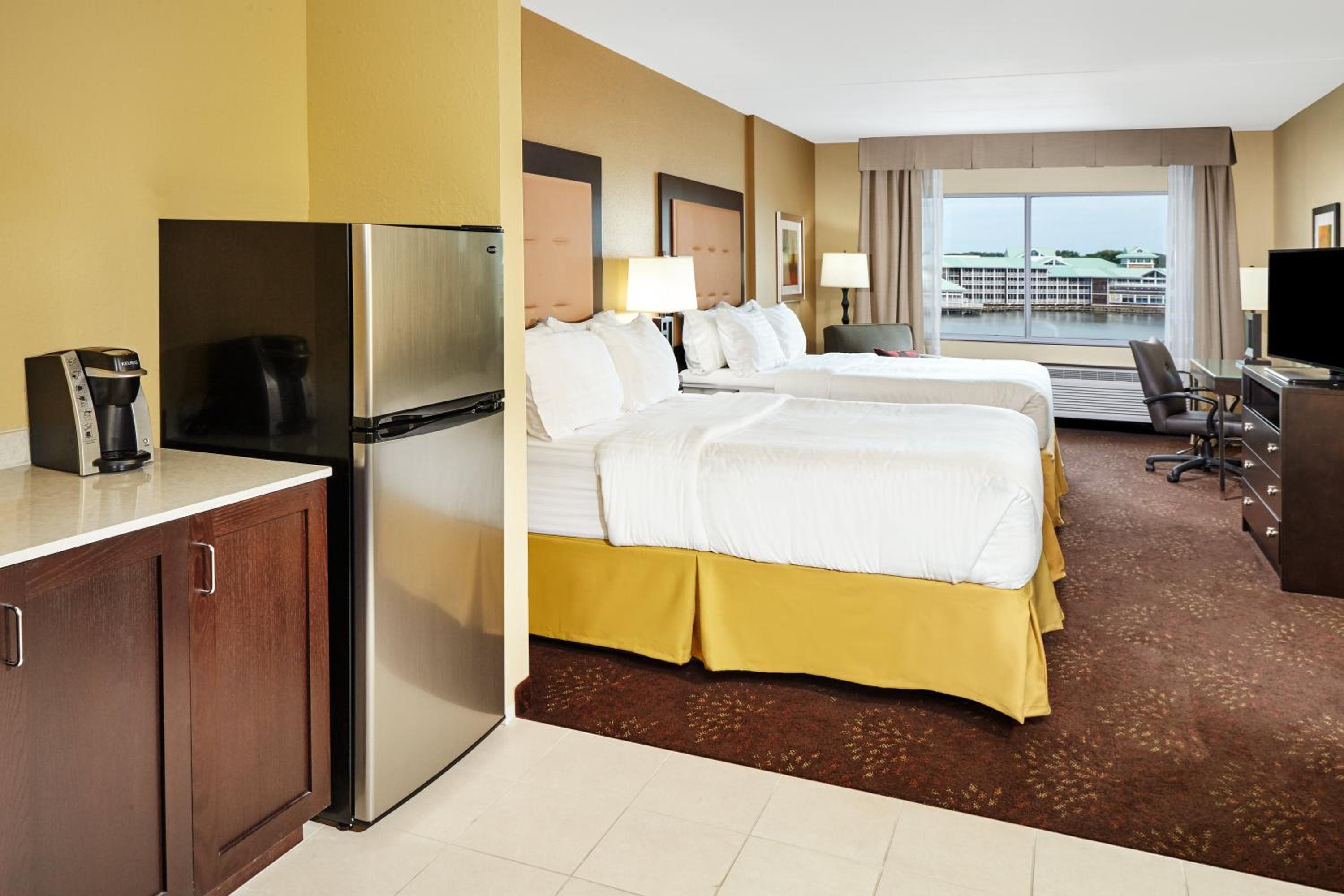 Suite with Two Queen Beds